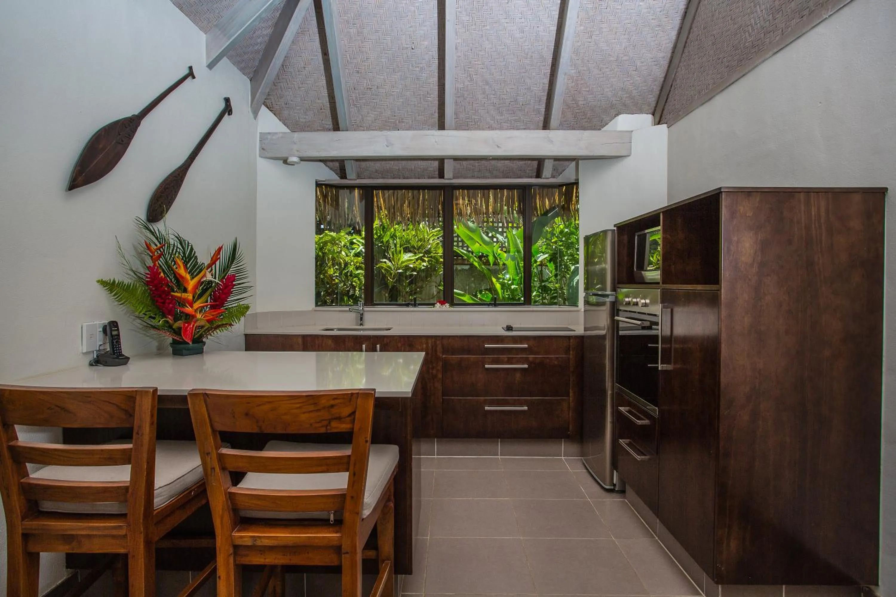 Kitchen or kitchenette in Pacific Resort Rarotonga