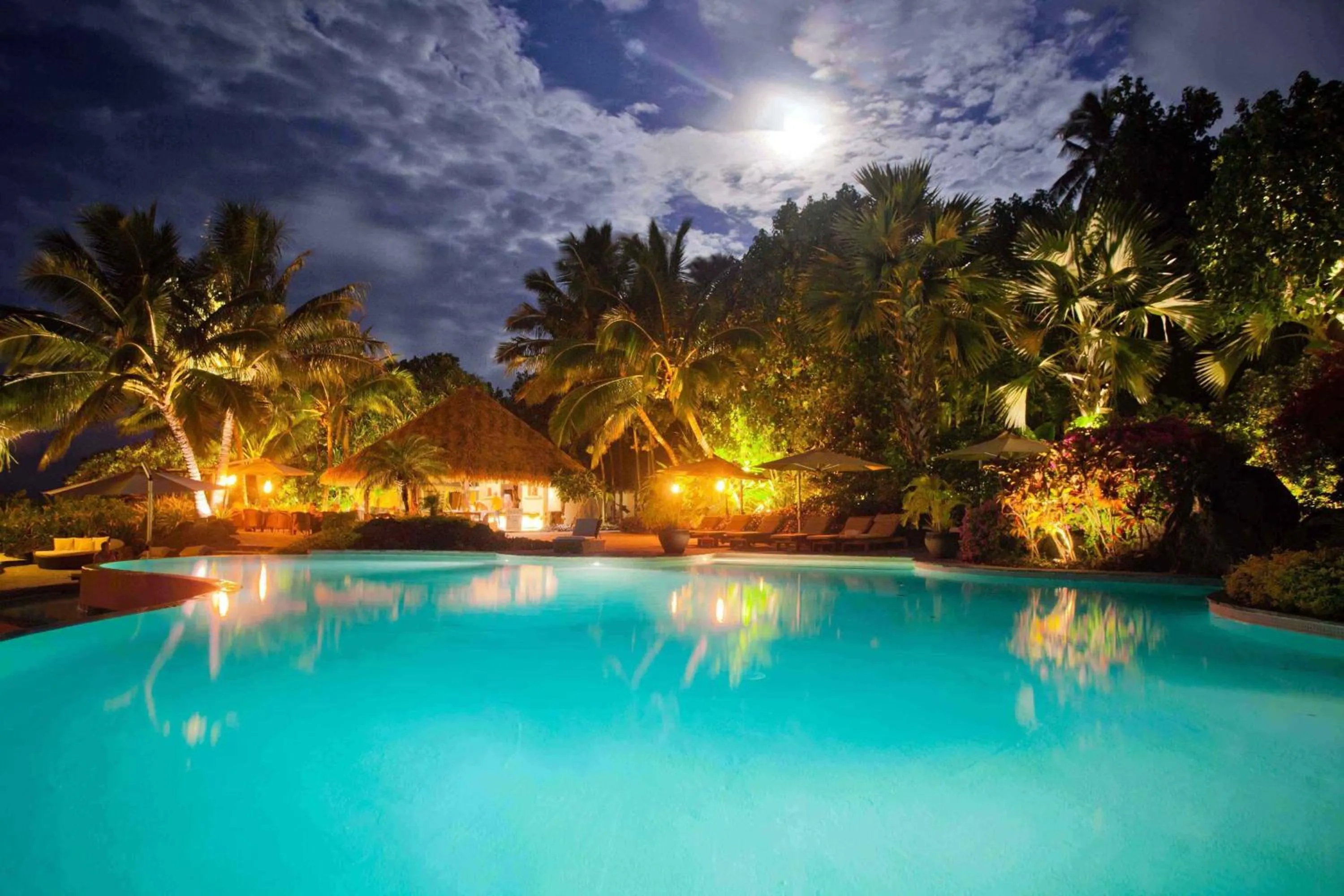 Night in Pacific Resort Aitutaki - Adults Only