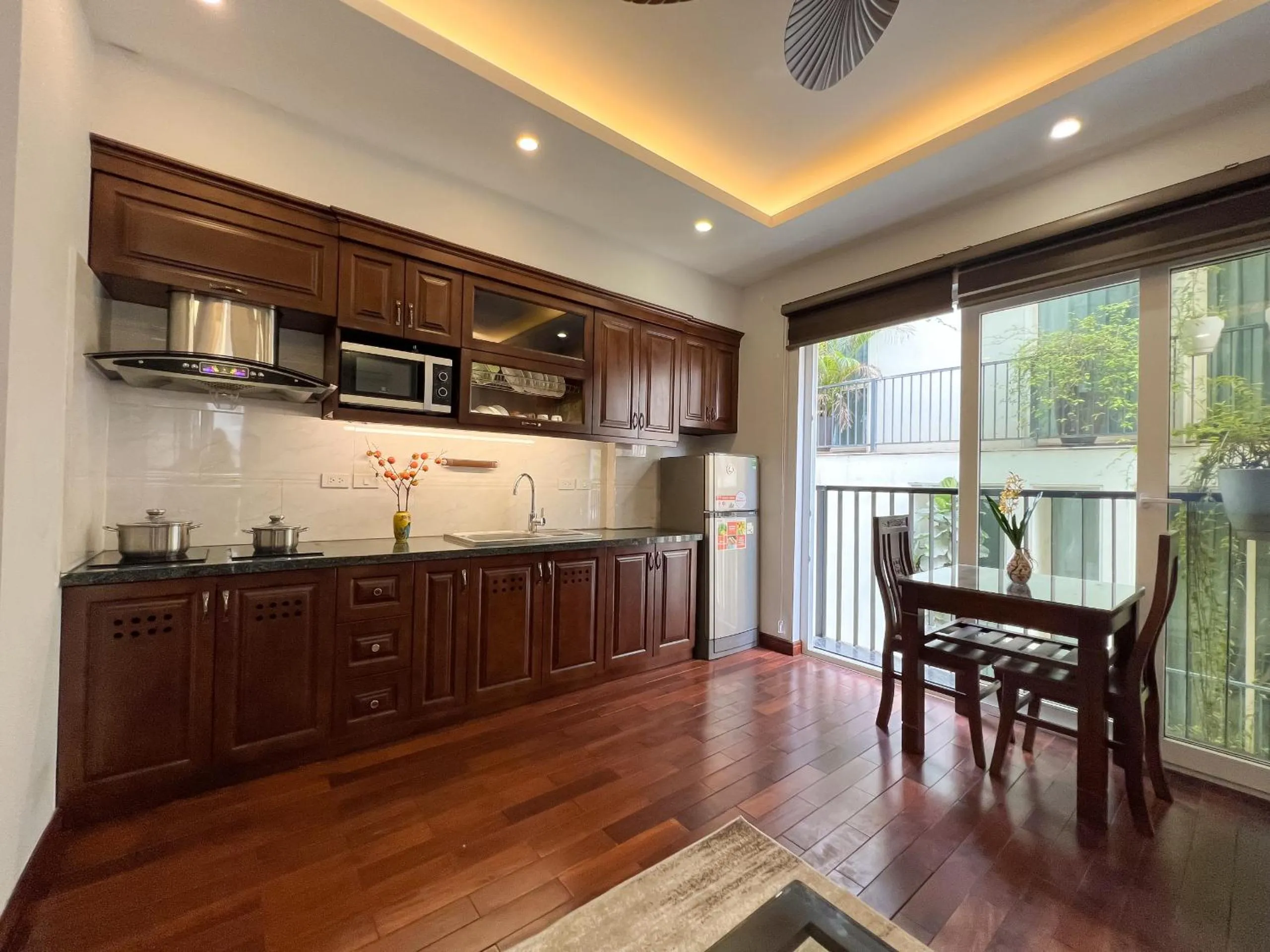 NINE HOUSING 535 Kim Ma