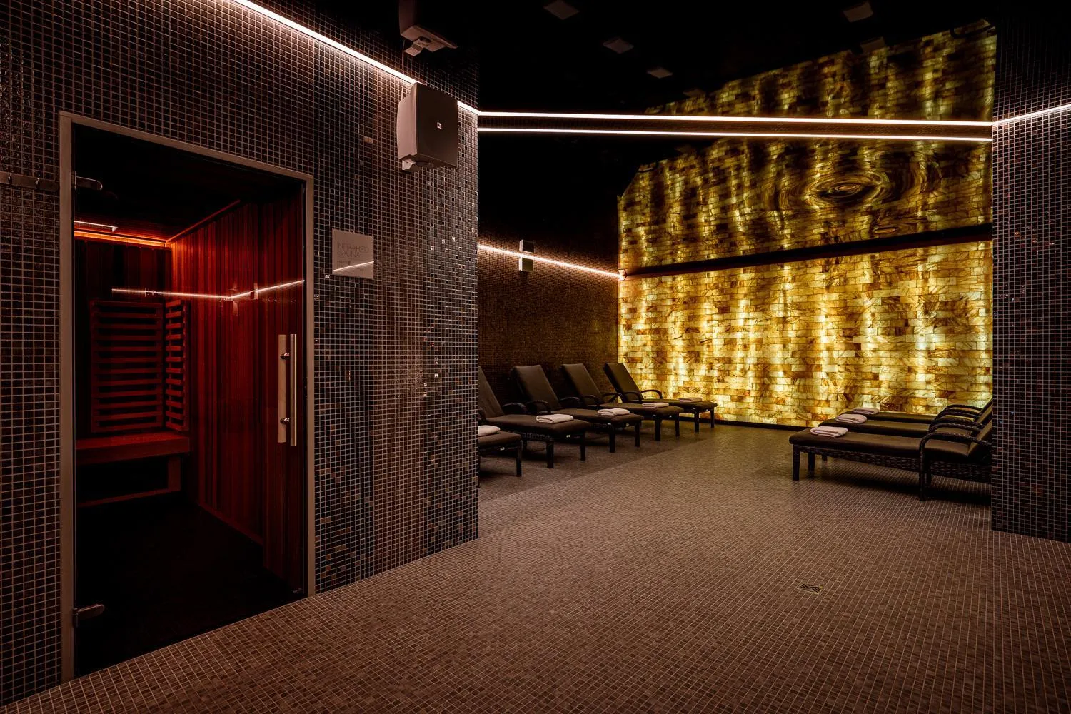 Sauna in Platinum Adults