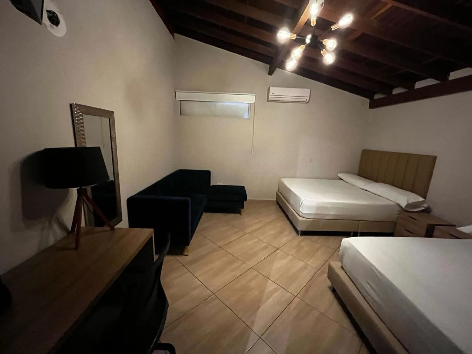 Bedroom, Bed in HOTEL BALI AT POBLADO