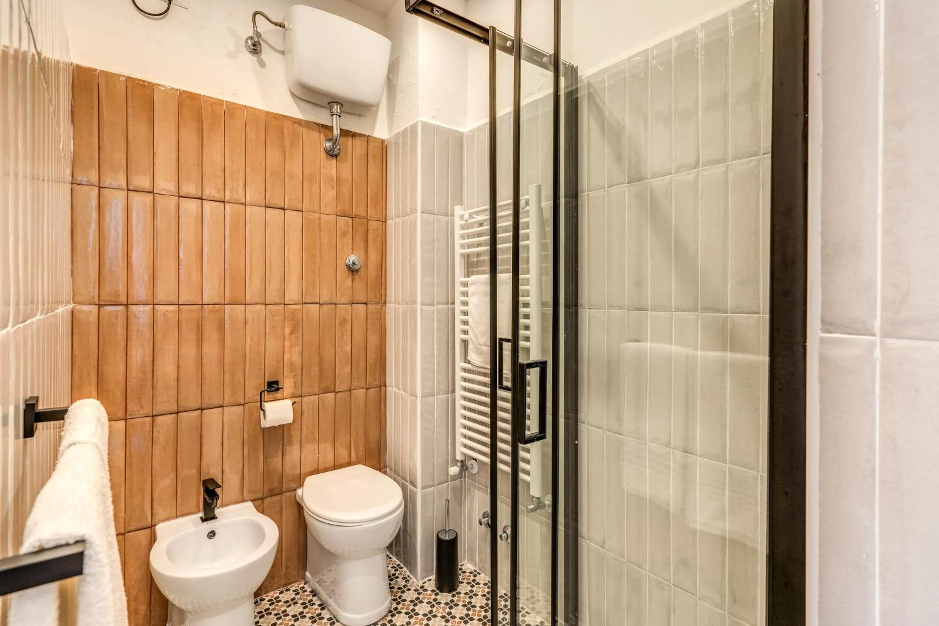 Bathroom in AwesHomeitaly - Villa Tower