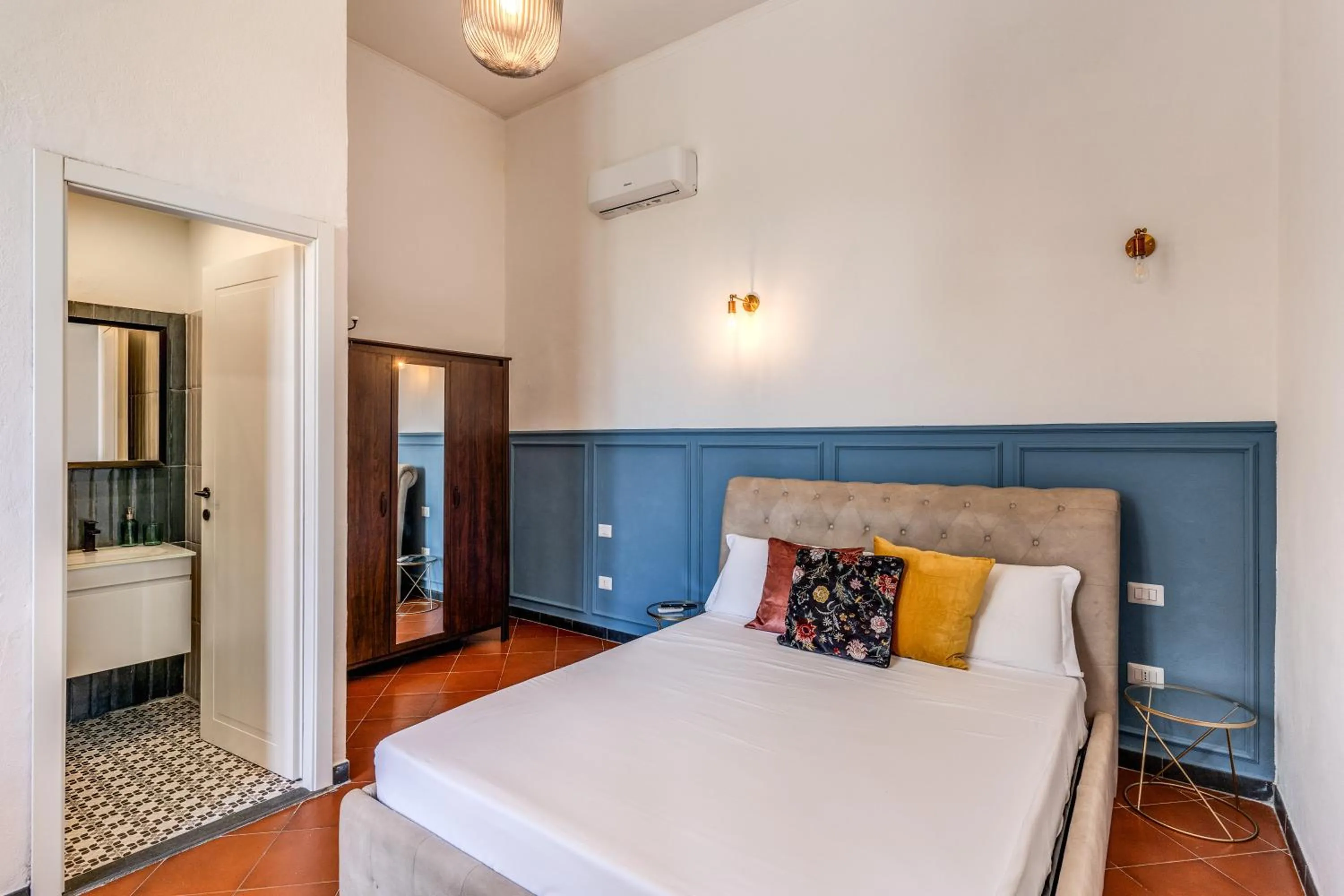 Bedroom, Bed in AwesHomeitaly - Villa Tower