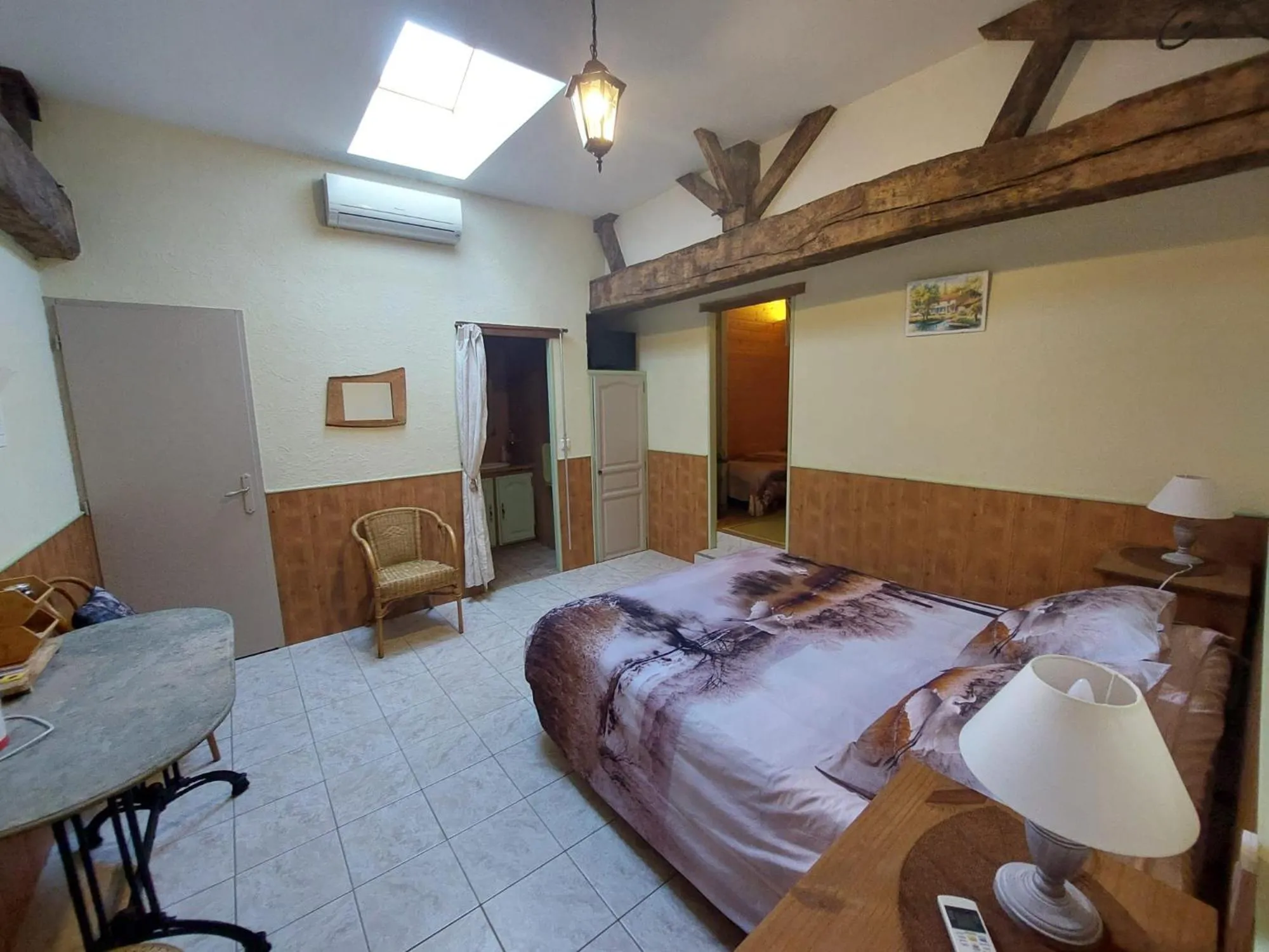 Bed in DOMAINE DE LA LUCARLIERE