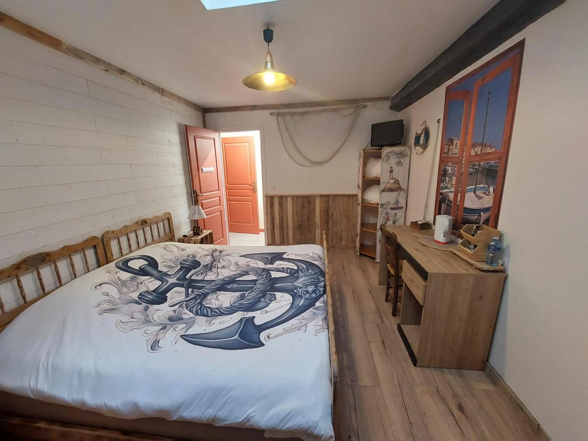 Bed in DOMAINE DE LA LUCARLIERE