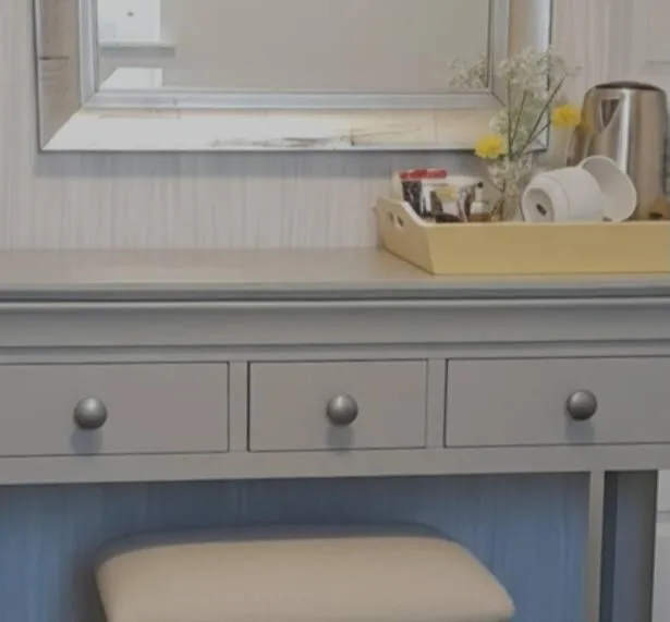 Coffee/tea facilities in THE EARN HOTEL