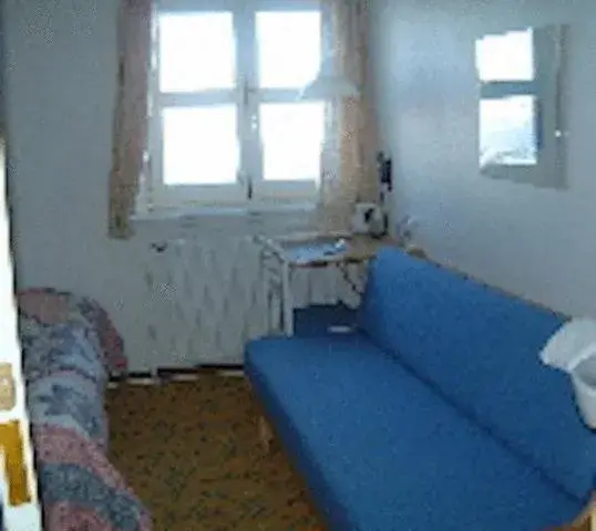 Budget Single Room in Hotel Angmagssalik Budget Single Room in Hotel Angmagssalik