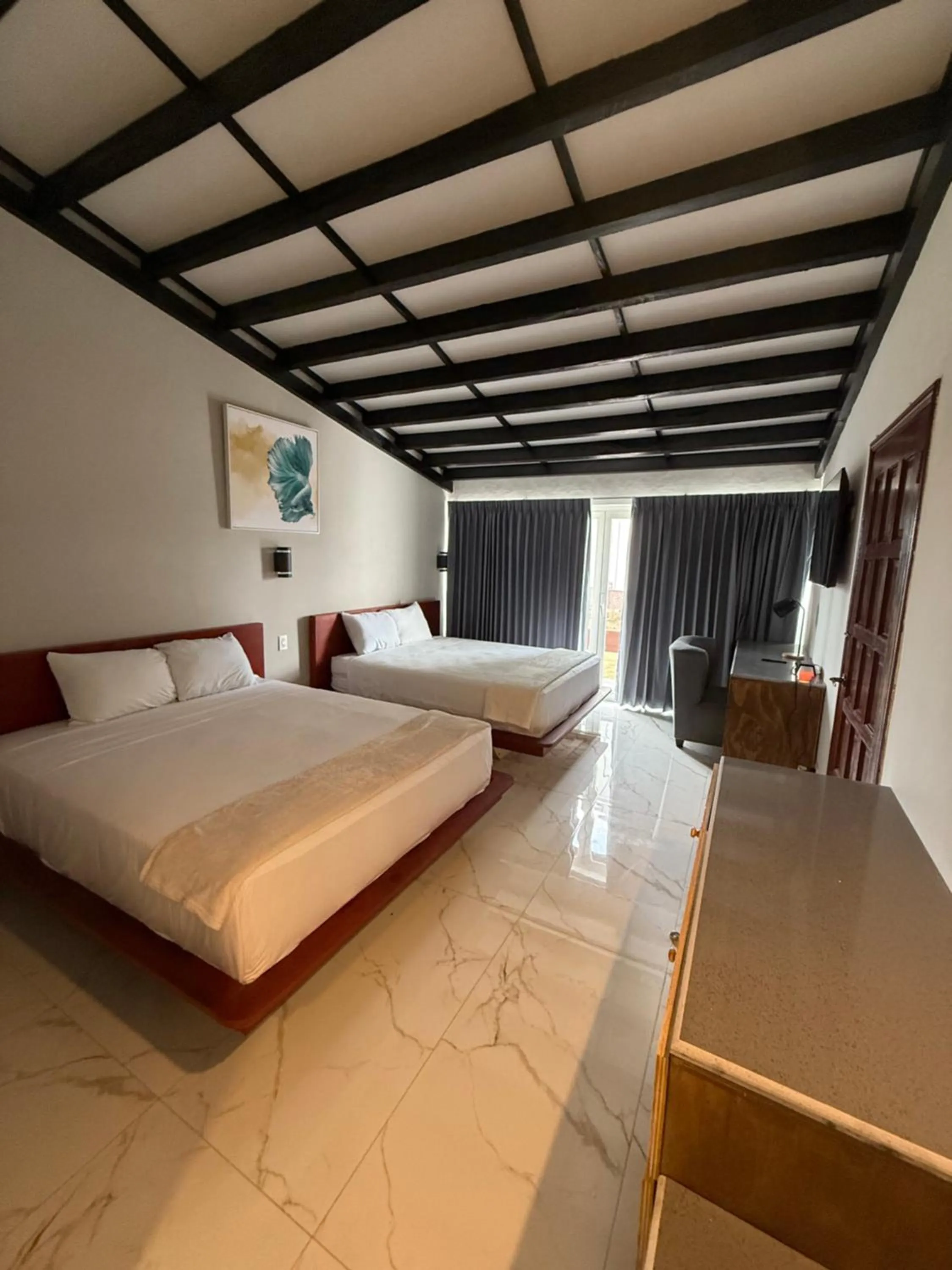 Bedroom, Bed in HOTEL TESORO BEACH