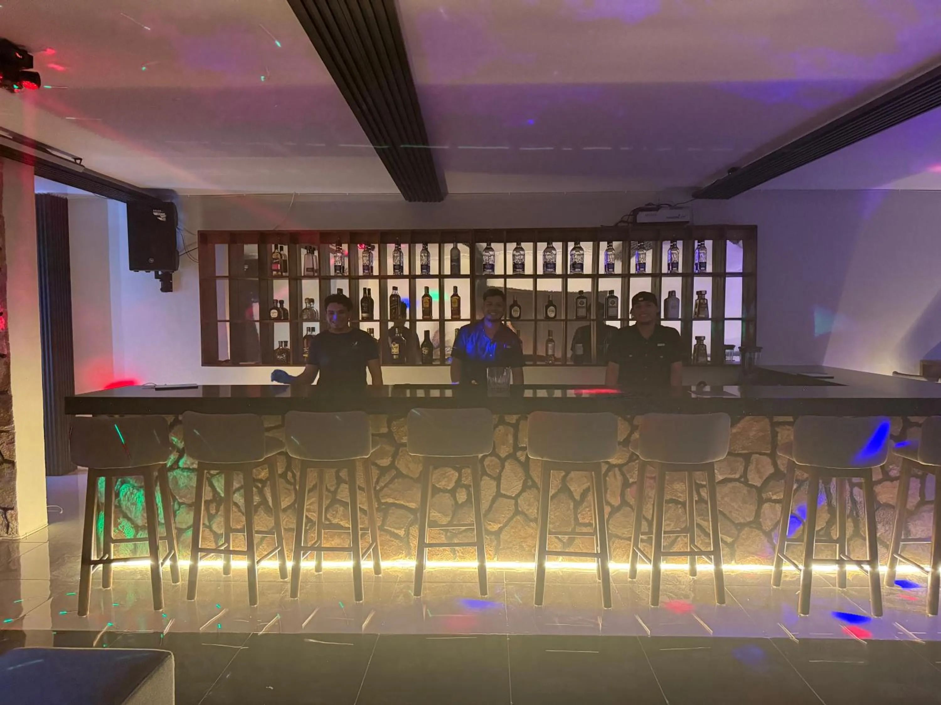 Nightclub / DJ in HOTEL TESORO BEACH