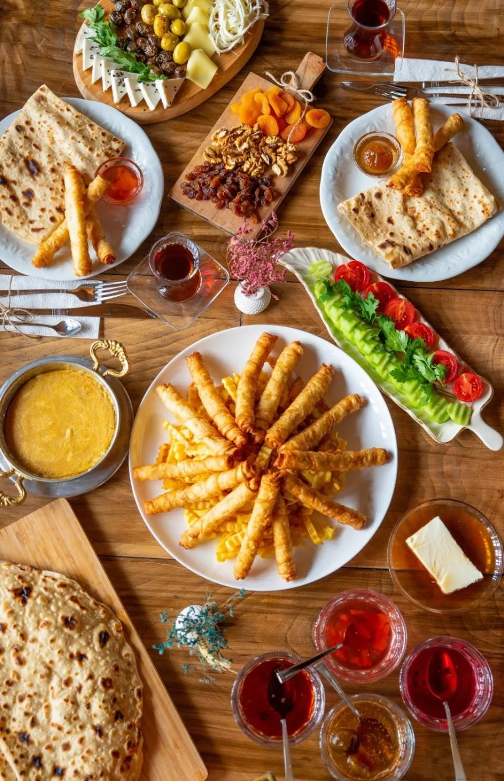 Food and drinks in Meymune Valide Konağı