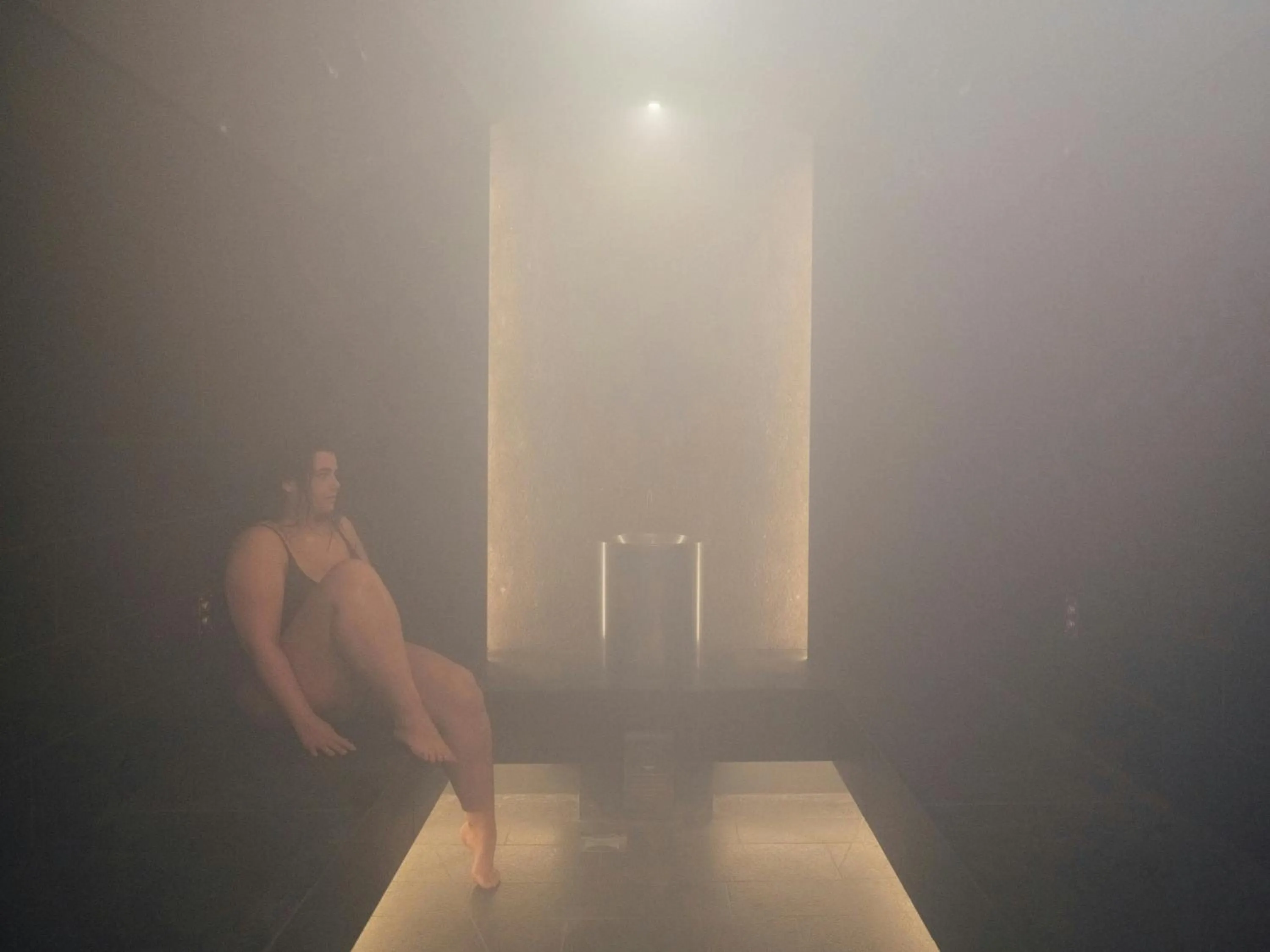 Steam room in Hotel Føroyar