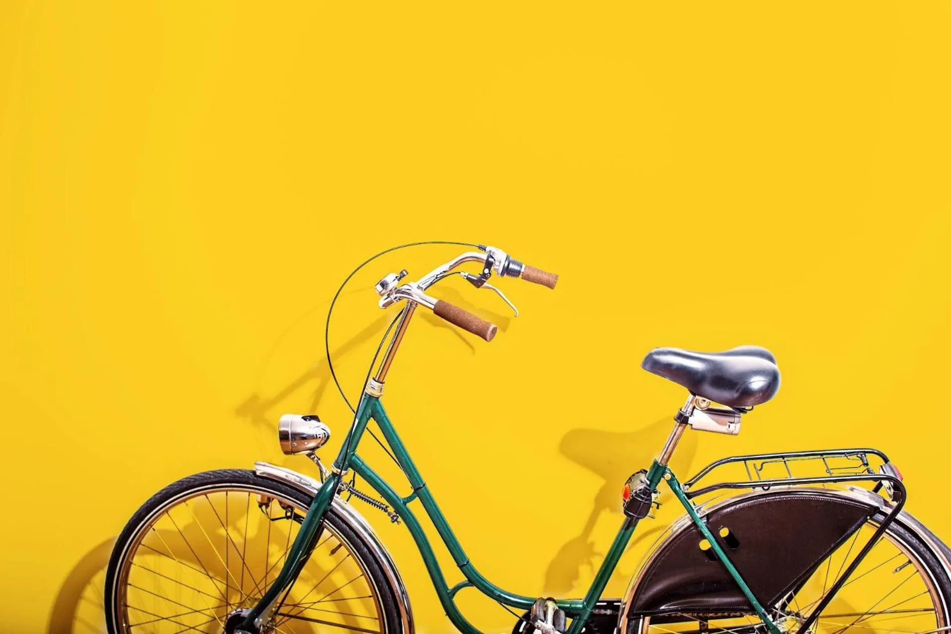 Spring in Americana Motor Hotel