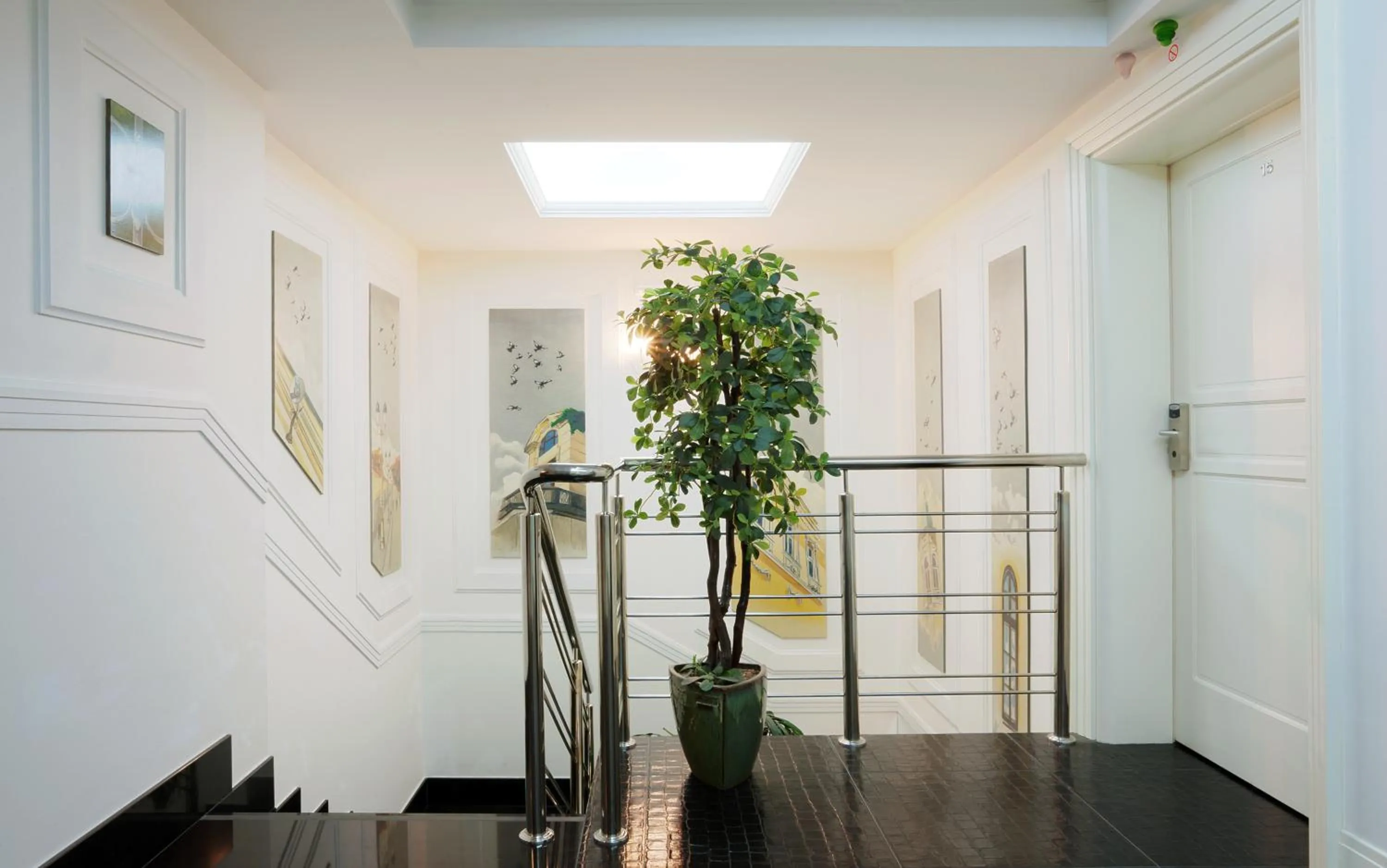 Decorative detail in Garni Hotel Crystal