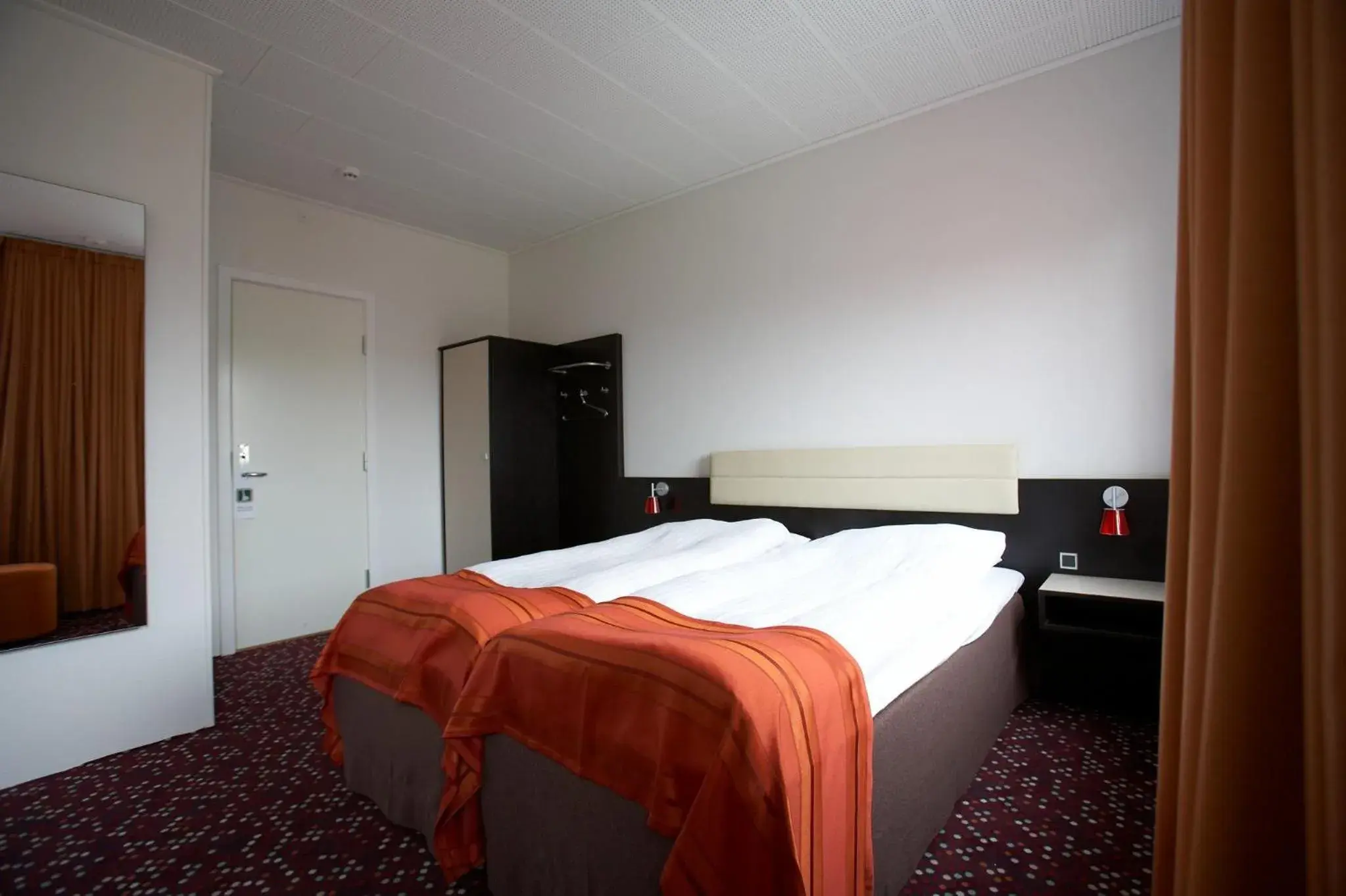 Medium Room with Sea View in Hotel Tórshavn Medium Room with Sea View in Hotel Tórshavn