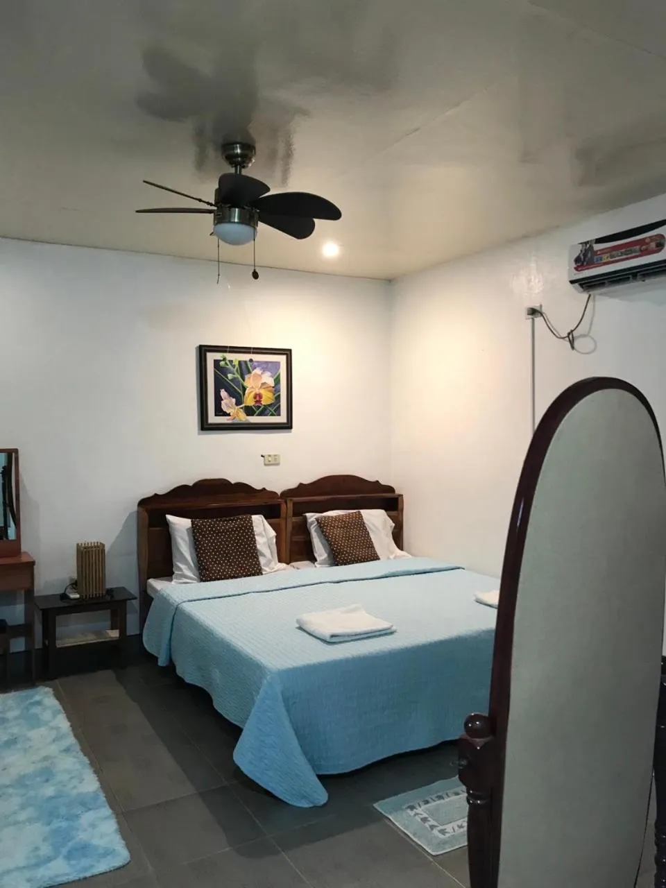 Bedroom, Bed in Gerty's Tourist Inn powered by Cocotel