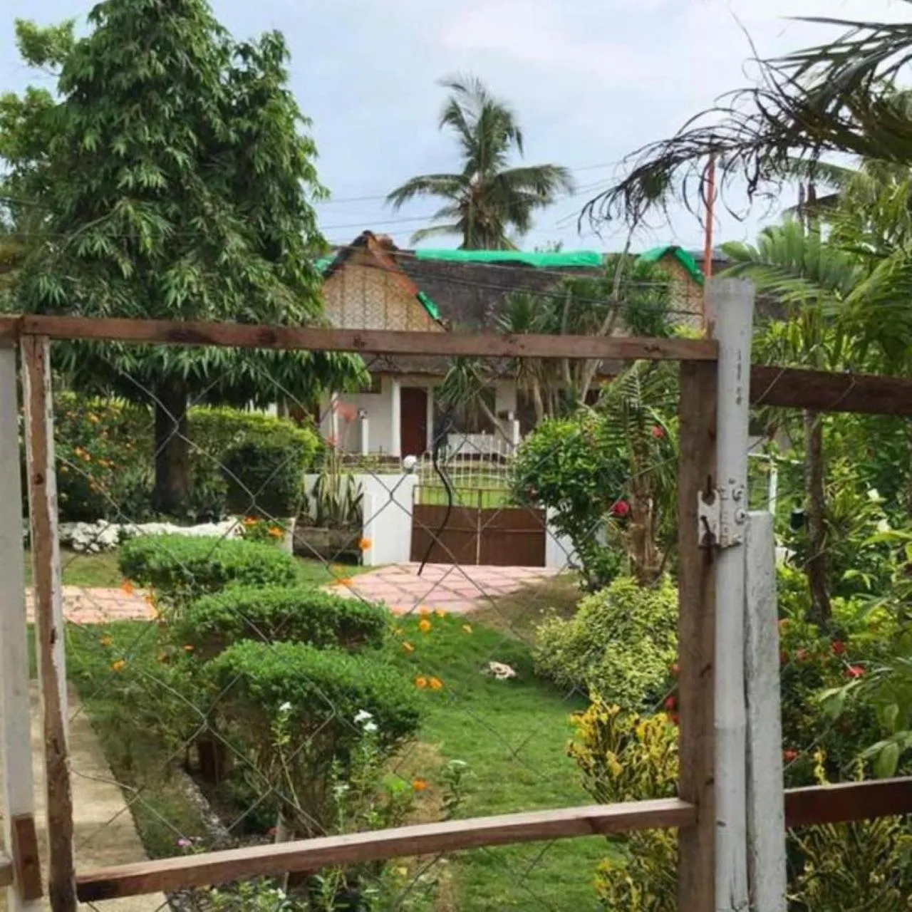 Property building in Gerty's Tourist Inn powered by Cocotel