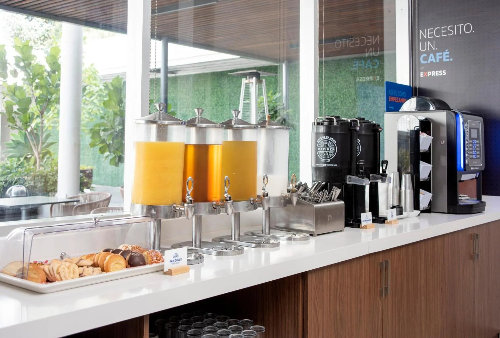 Breakfast in Holiday Inn Express Guadalajara Iteso by IHG