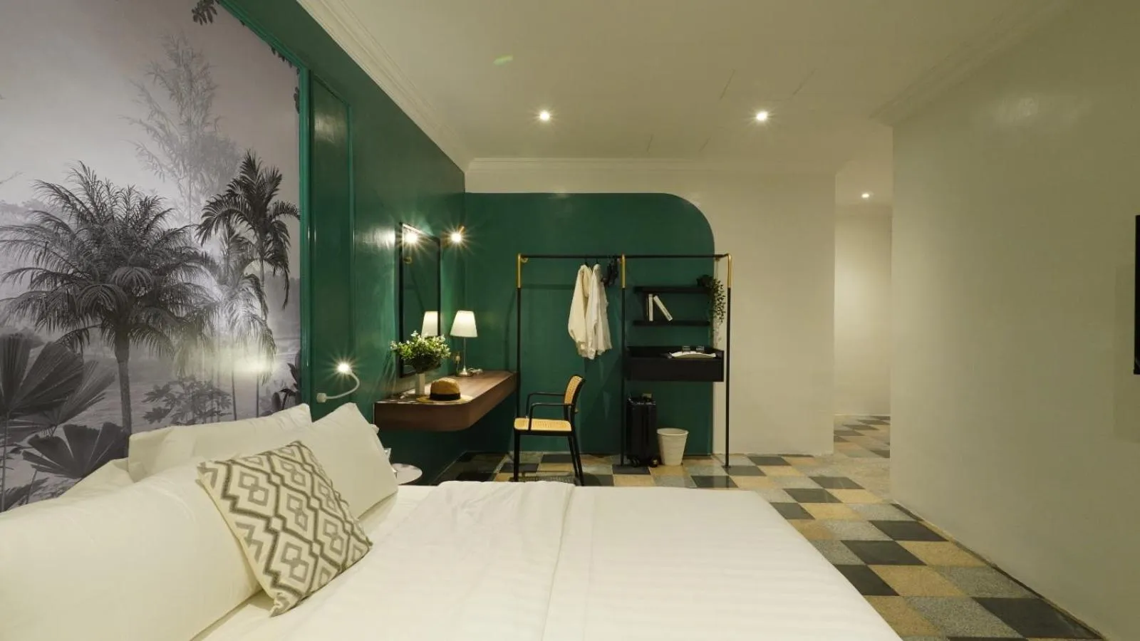 Bed in Kimberley Boutique Hotel