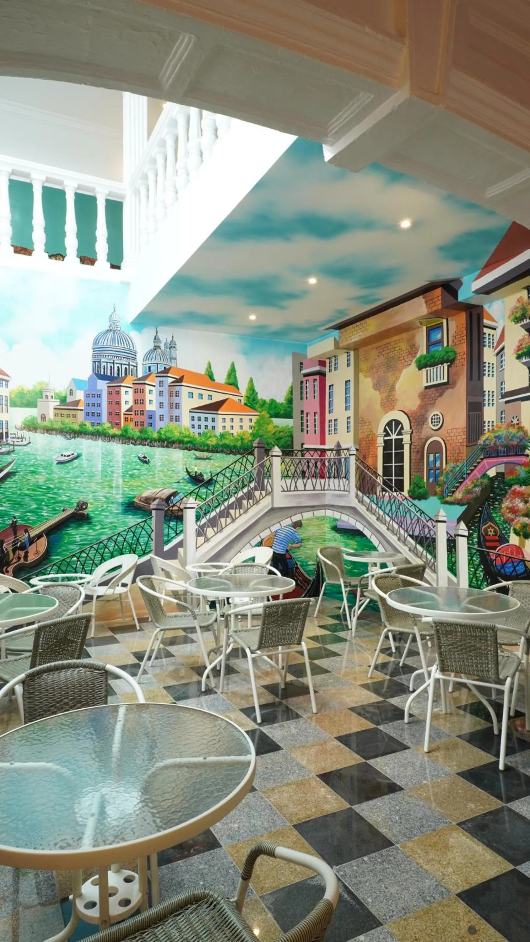 Restaurant/places to eat in Kimberley Boutique Hotel