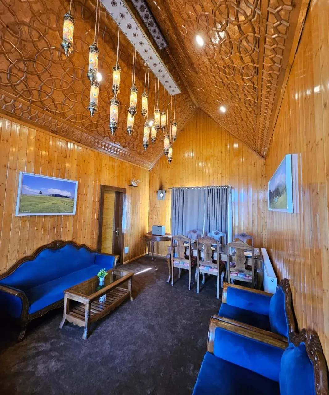 Seating area in Gulmarg Woods By Stay Pattern
