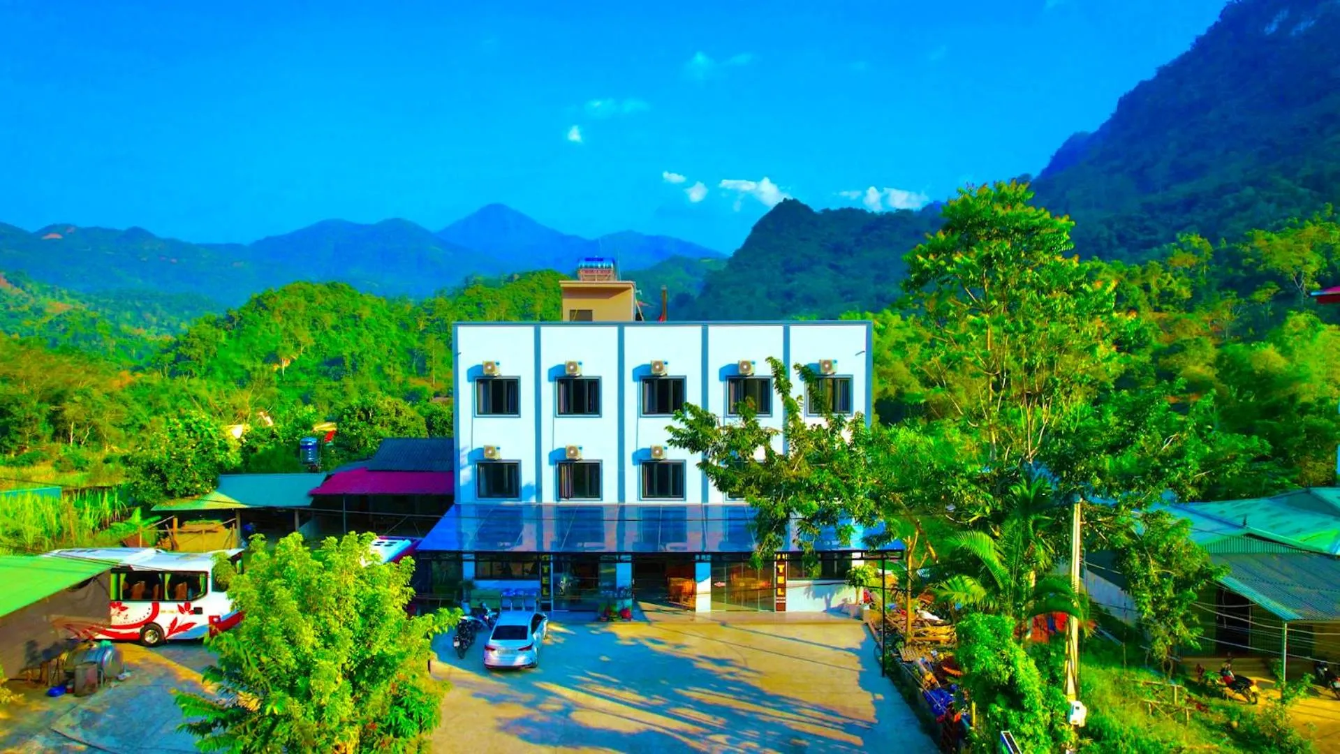 Property building in An Thảo Ba Bể Hotel