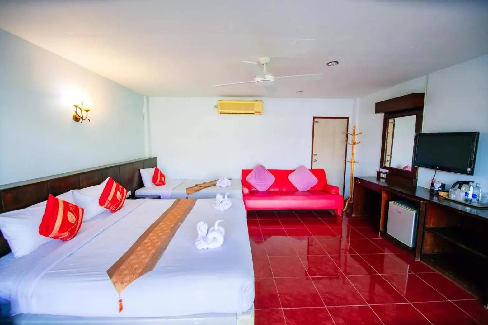 Family Room in Wanna Marine Family Room in Wanna Marine