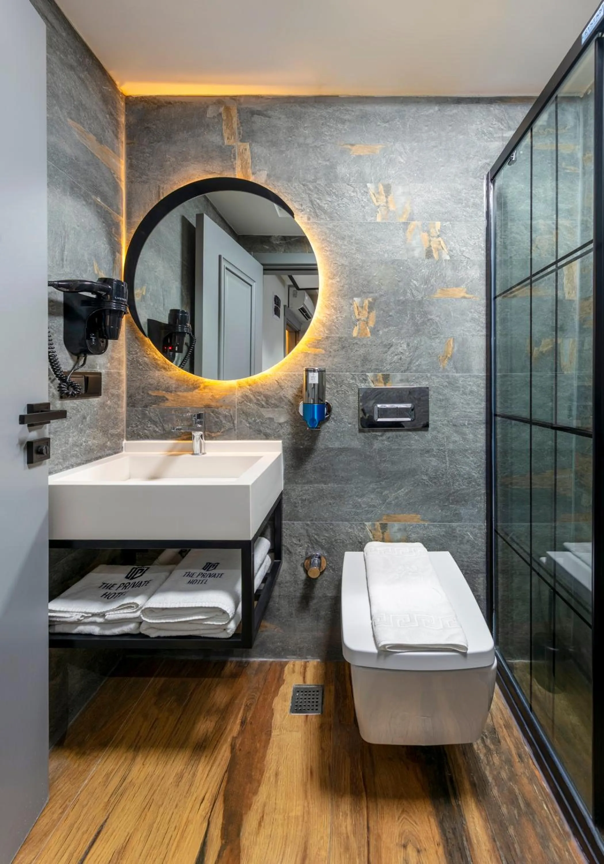 Toilet, Bed in The Private Airport Hotel