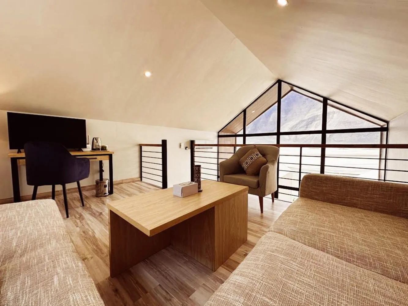 Mountain view, Bed in Khoj Resorts Shigar