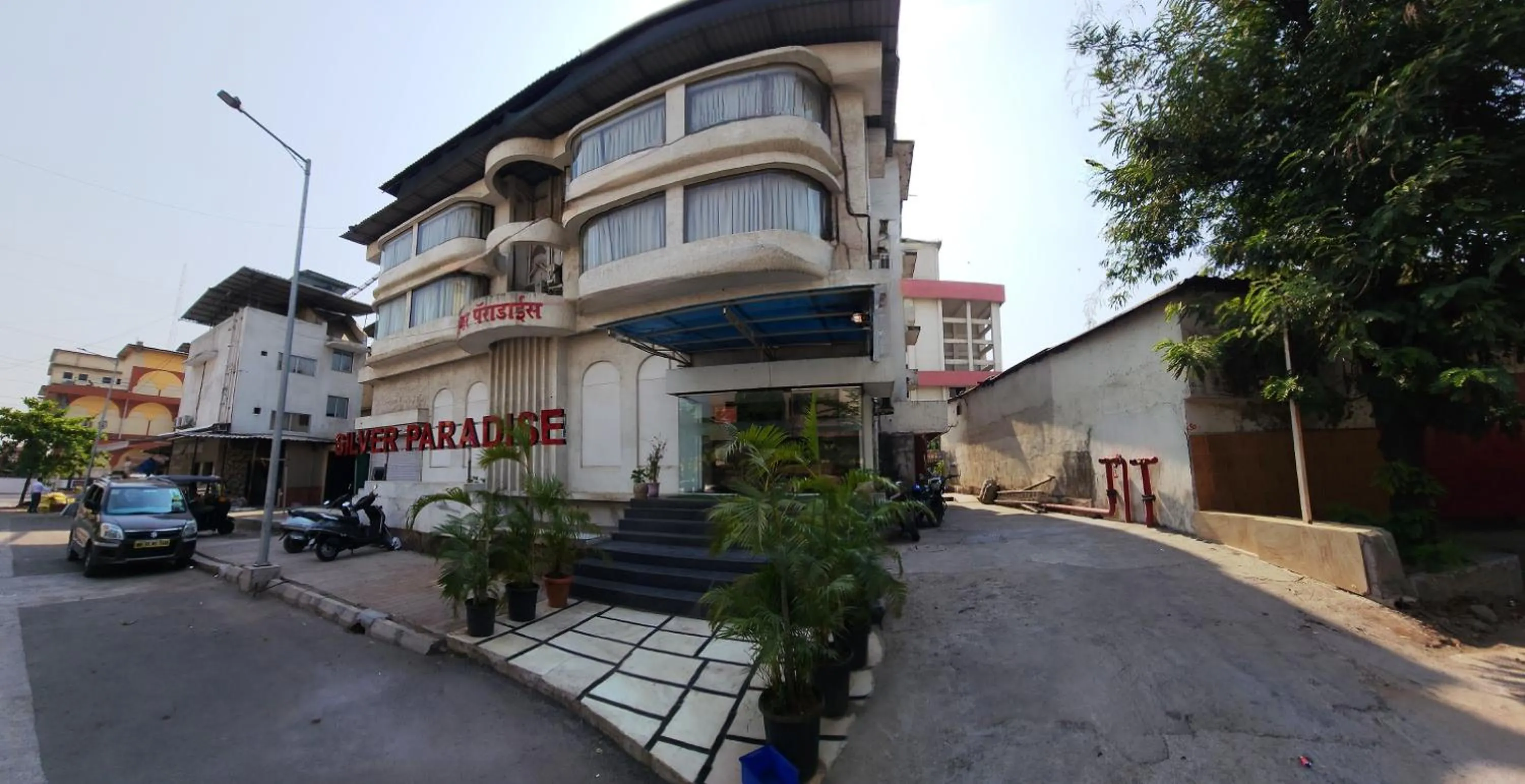 Property building in Hotel Silver Paradise