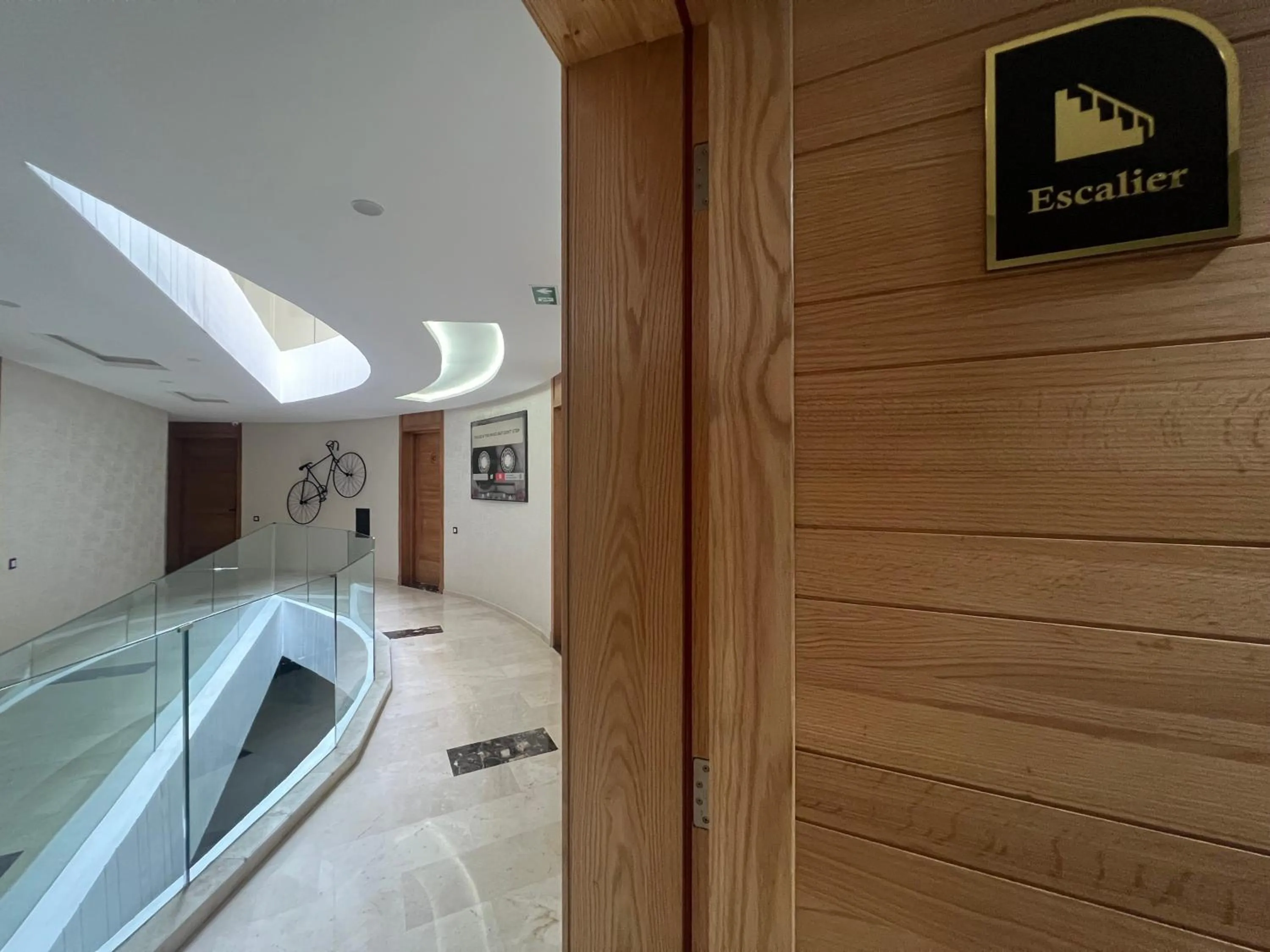 elevator in ZEN Suites Hotel Massira