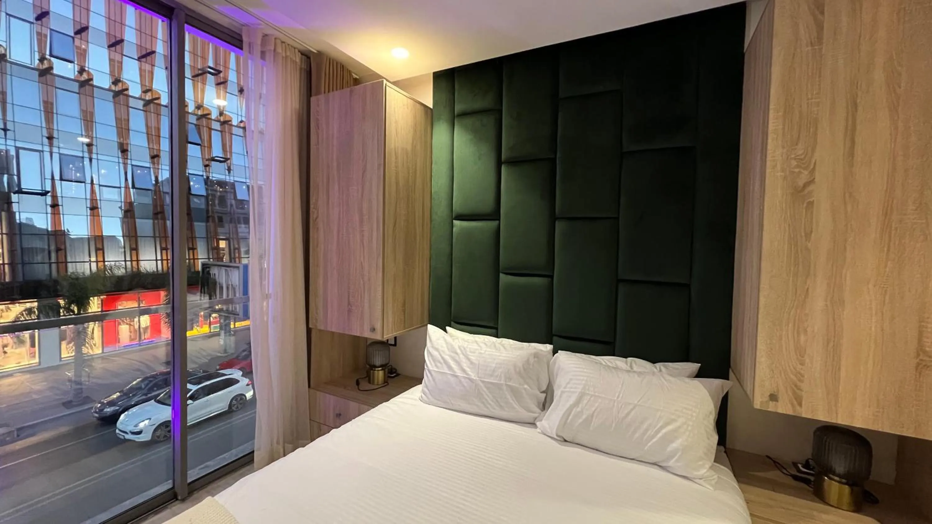 Bedroom, Bed in ZEN Suites Hotel Massira