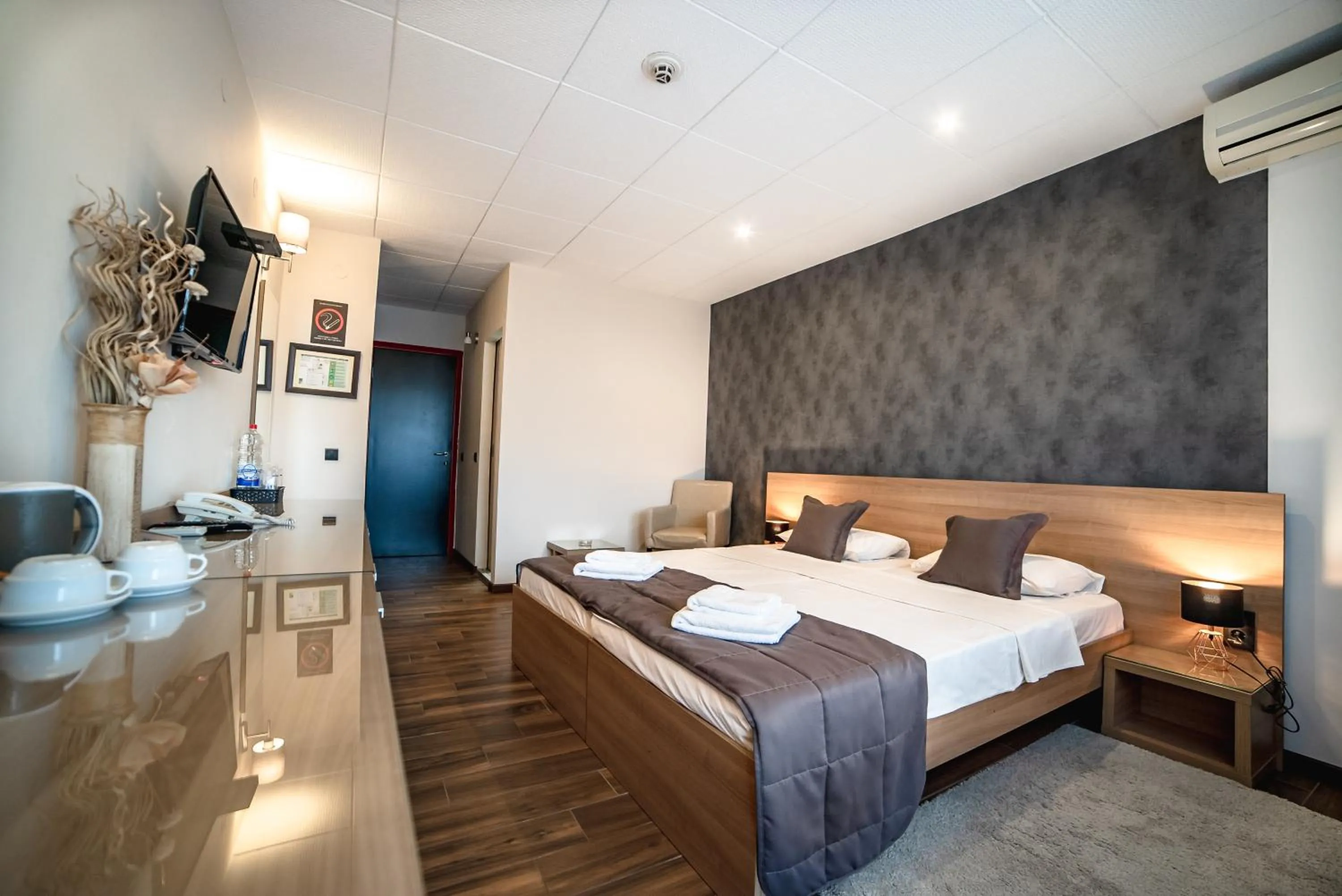 Bed in Hotel Novi Sad