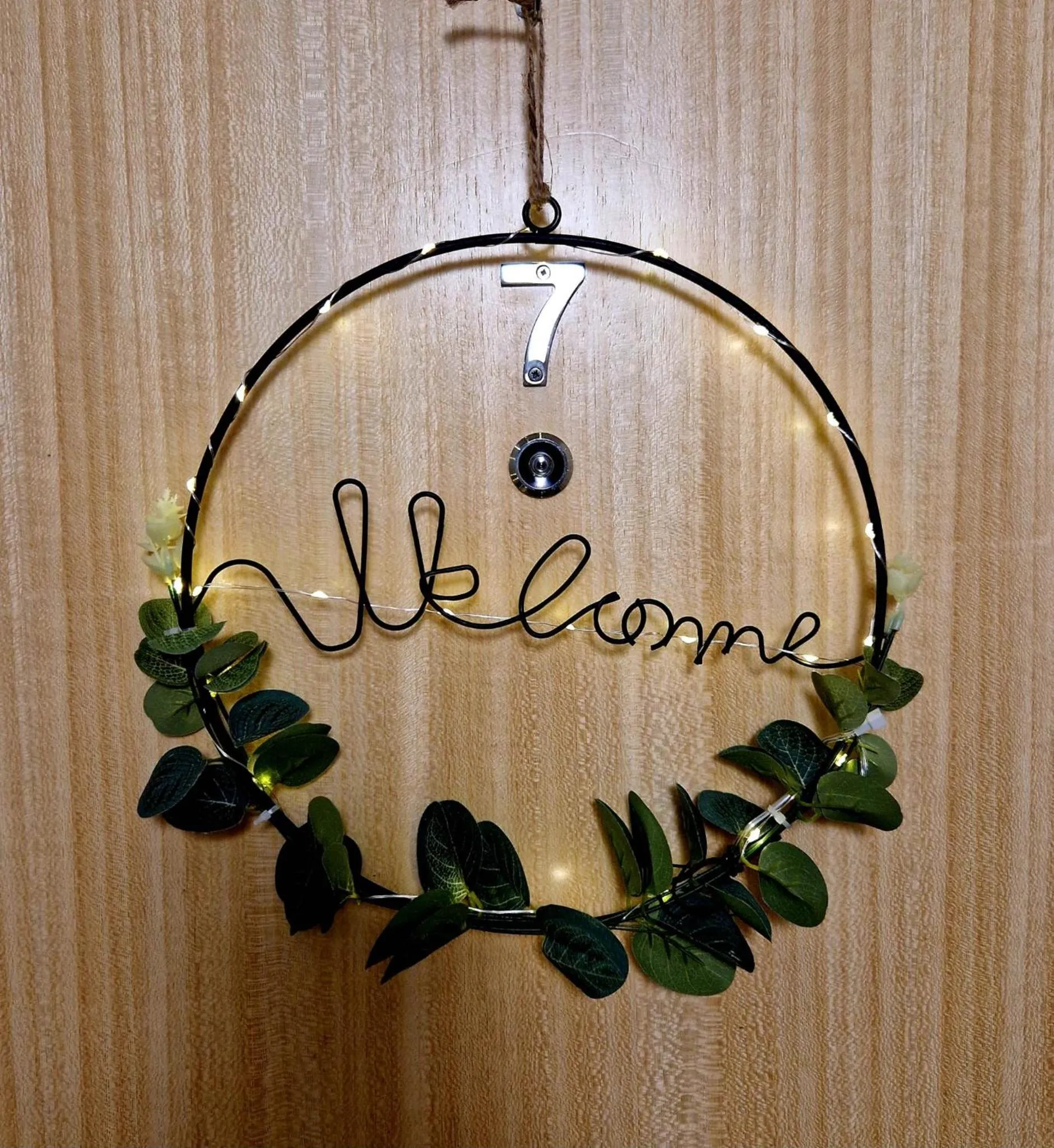 Beautiful Marina Apartment with private garden, flexible bedrooms with zip & link beds