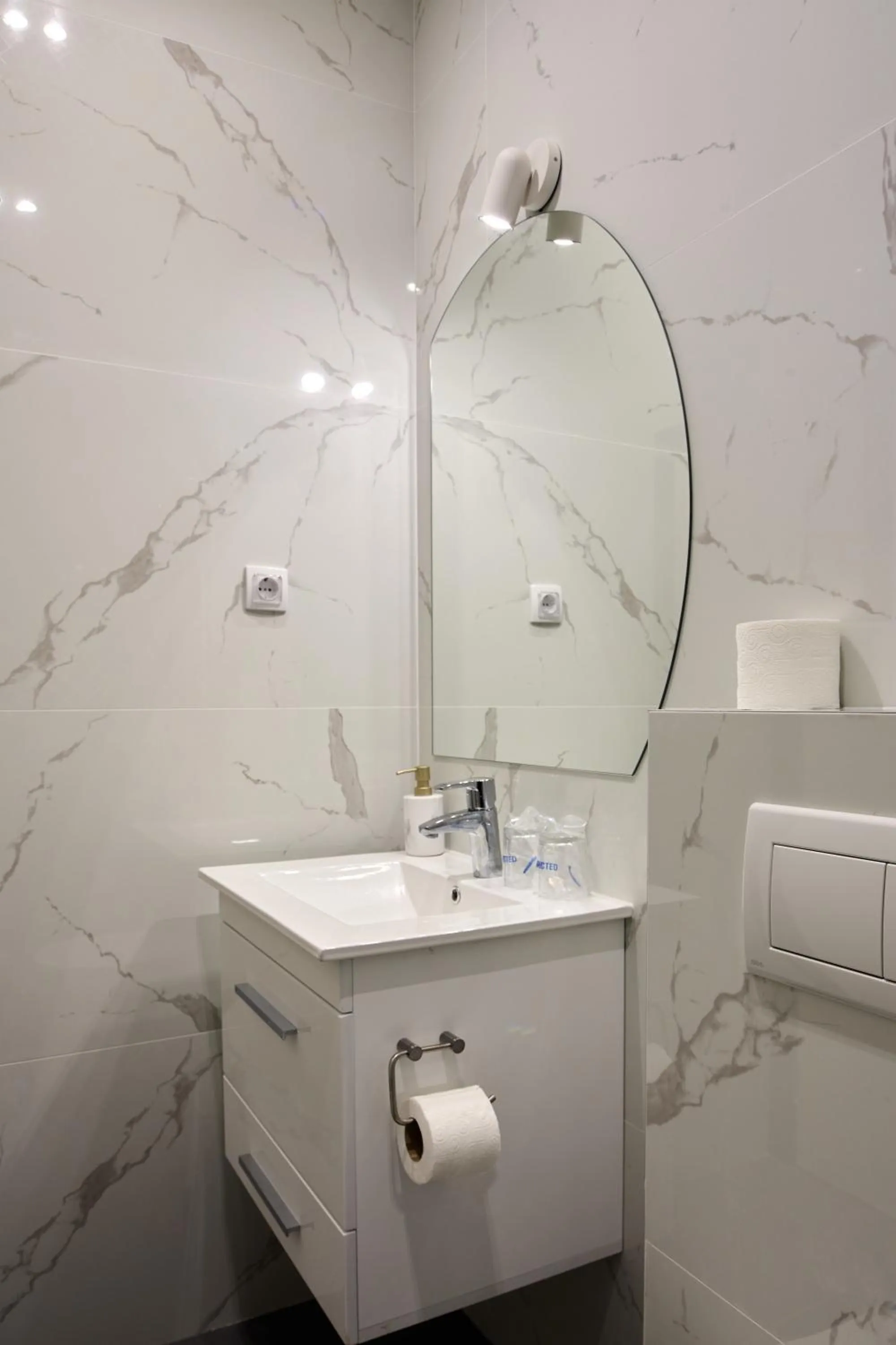 Bathroom in Garni Boutique Hotel Arta