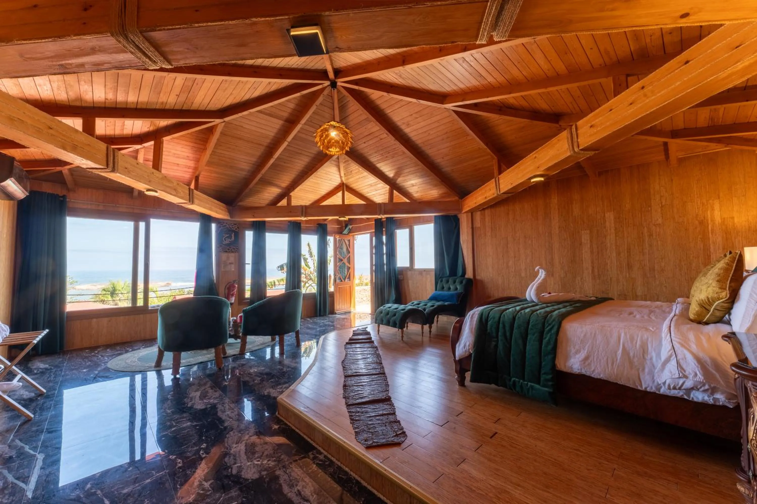 Living room, Bed in Chateau Eden El Rouh & Spa