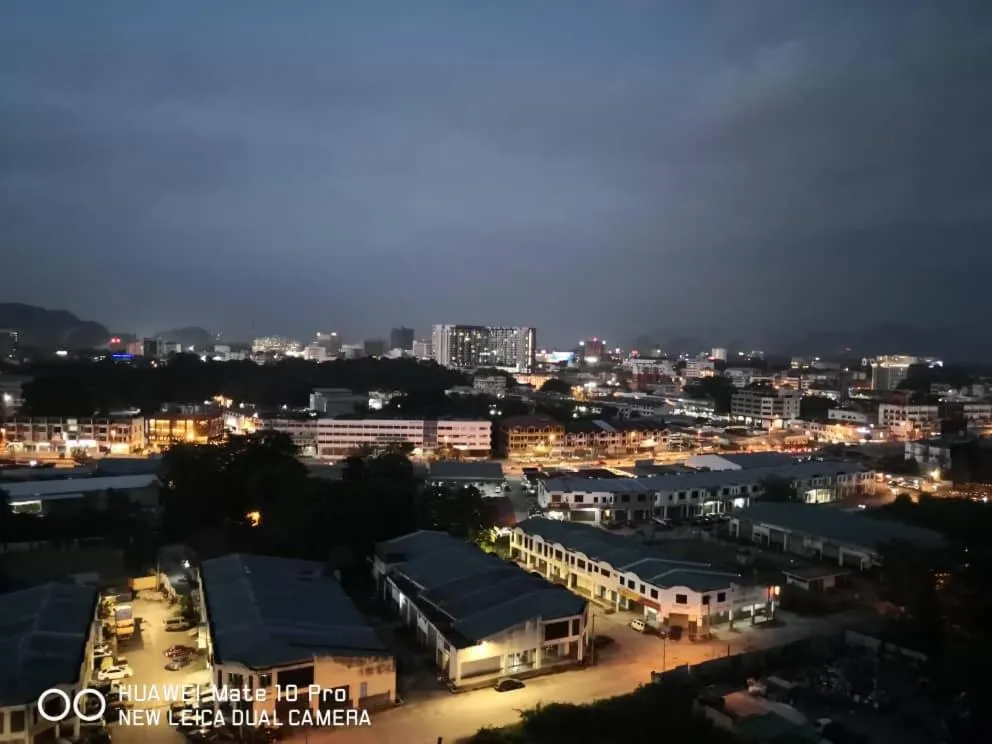 Night in kakao homestay ipoh town 2parking 3room 10pax wifi