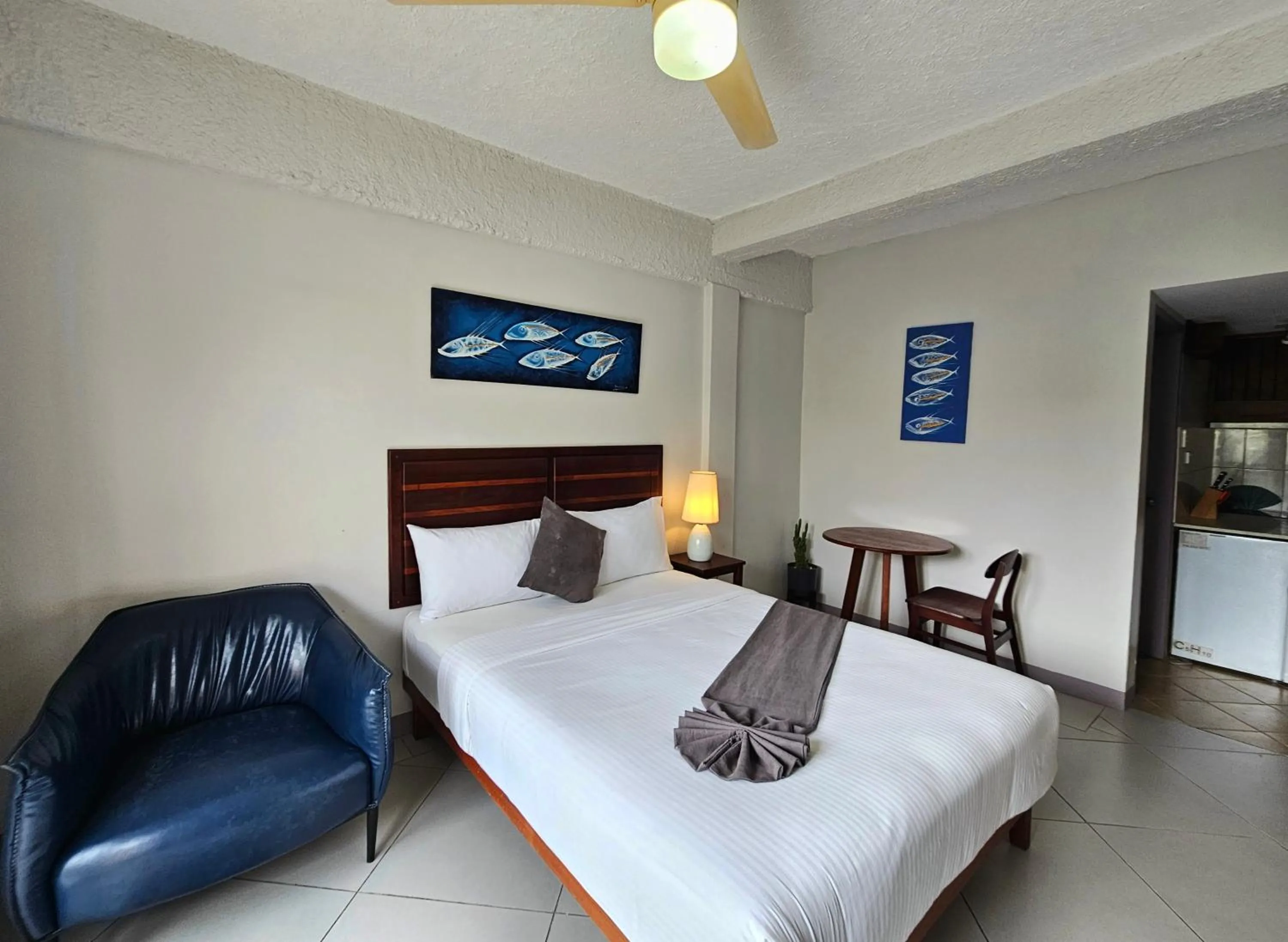 Bed in Sanalae Apartments