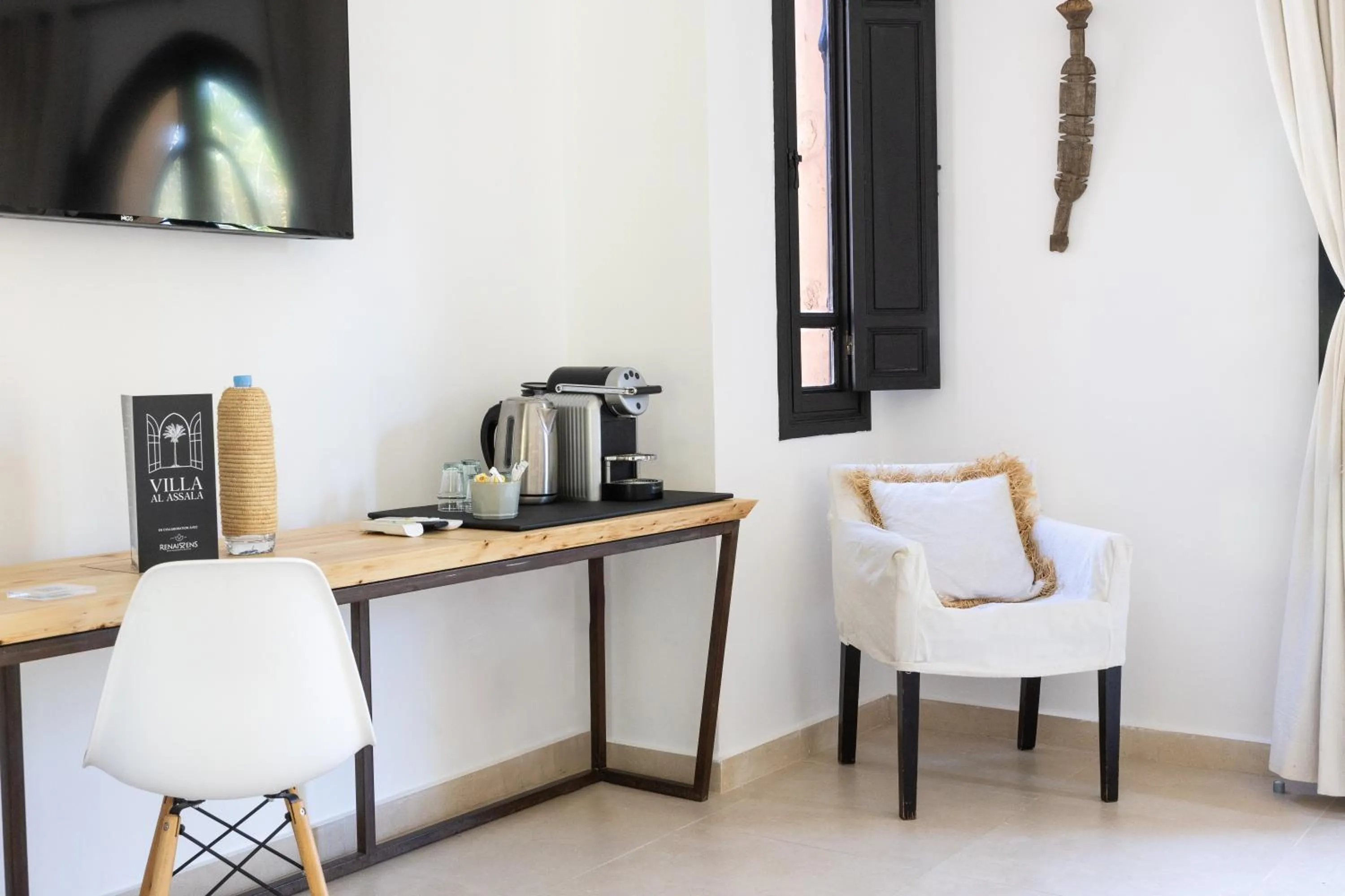 Communal lounge/ TV room in Villa Al Assala Palmeraie