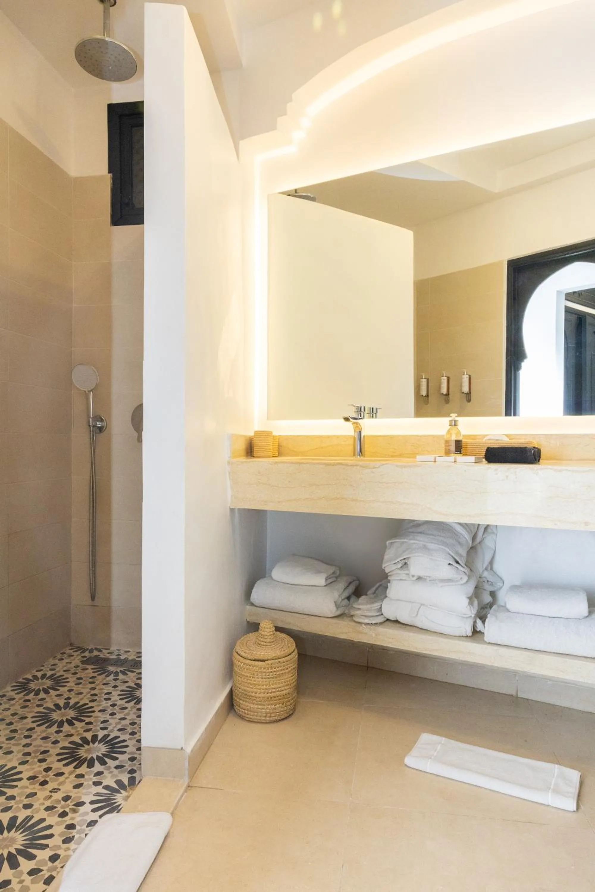 Shower in Villa Al Assala Palmeraie