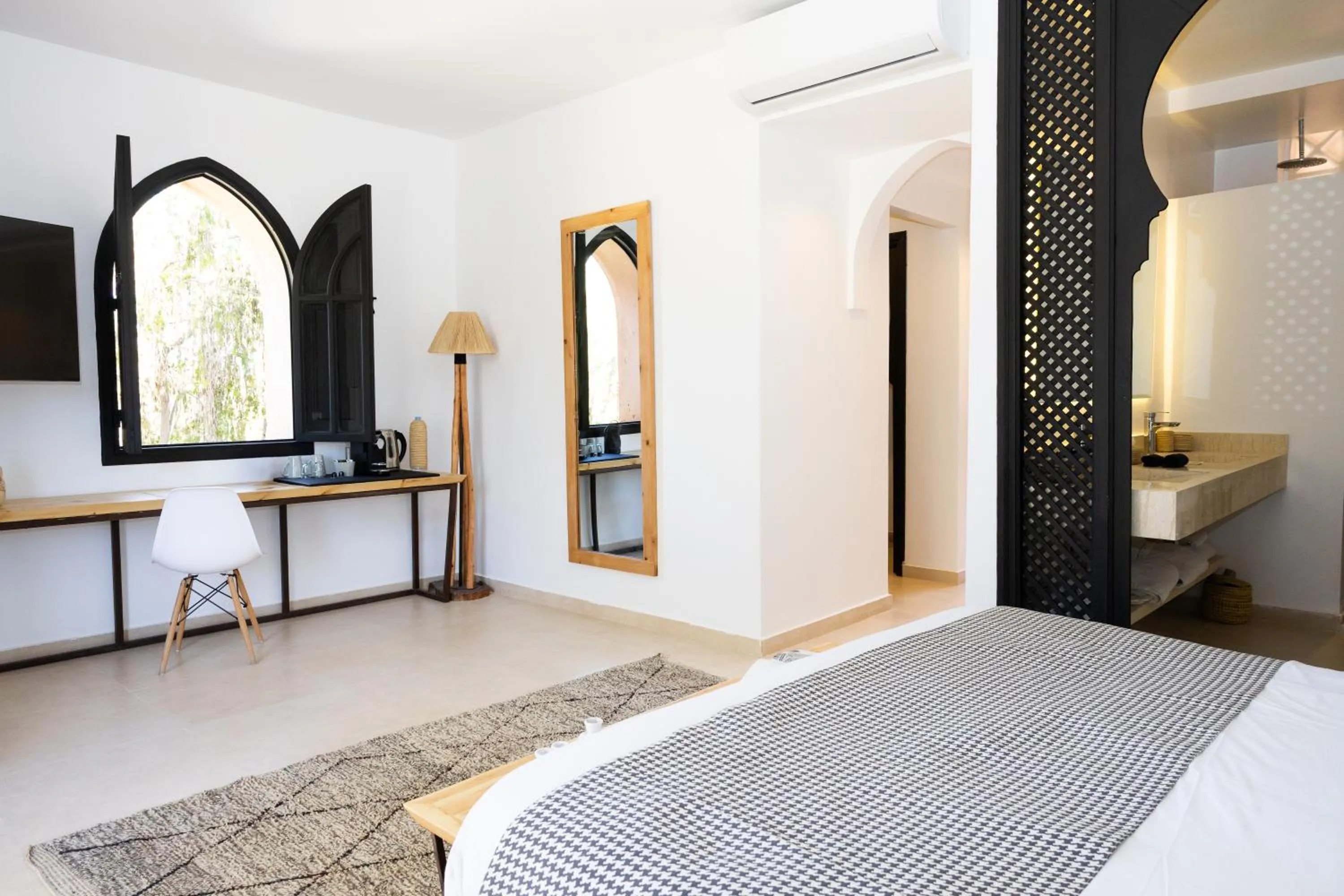 Communal lounge/ TV room, Bed in Villa Al Assala Palmeraie