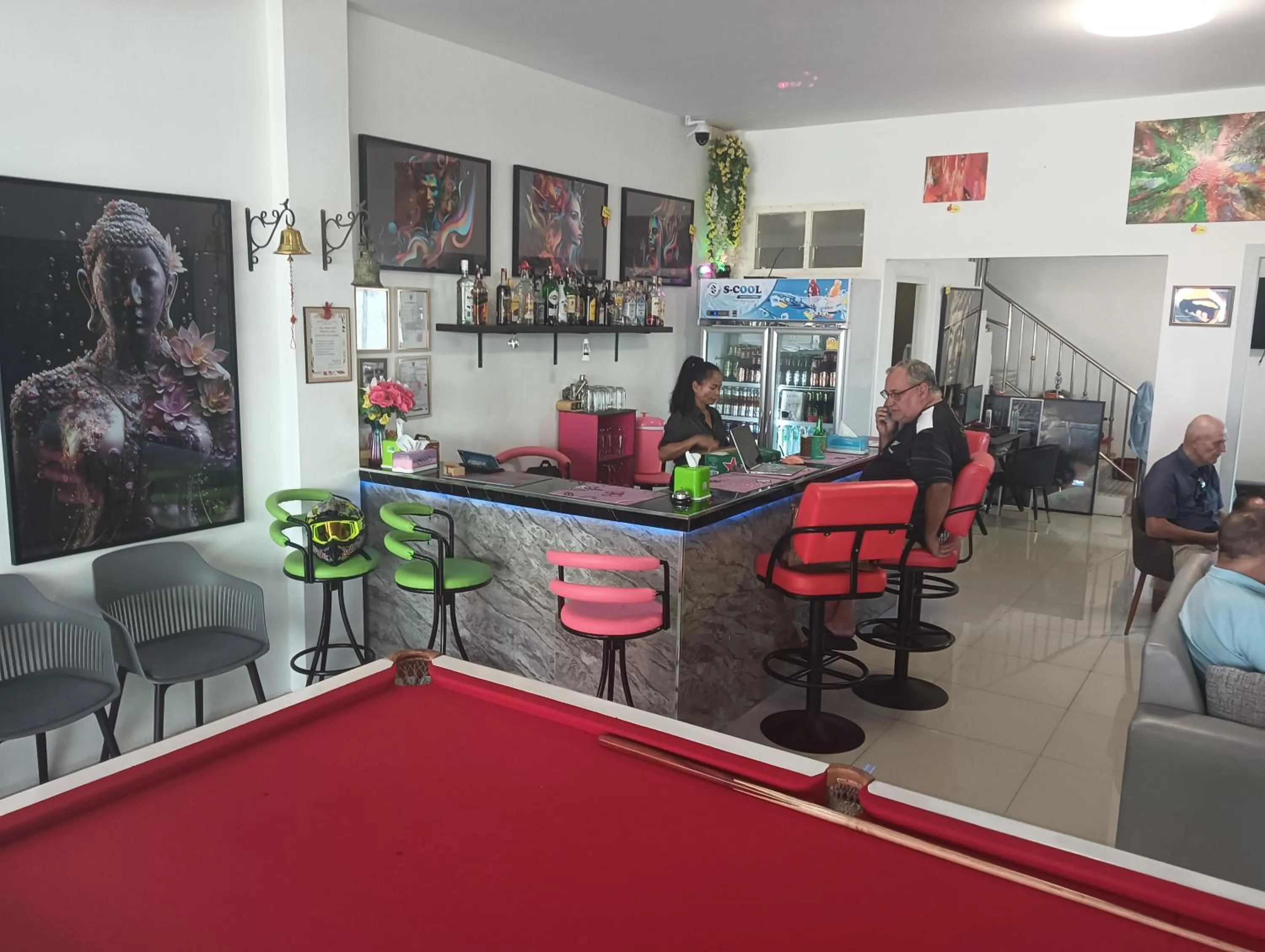 Lounge or bar in Cafe Nana Hotel