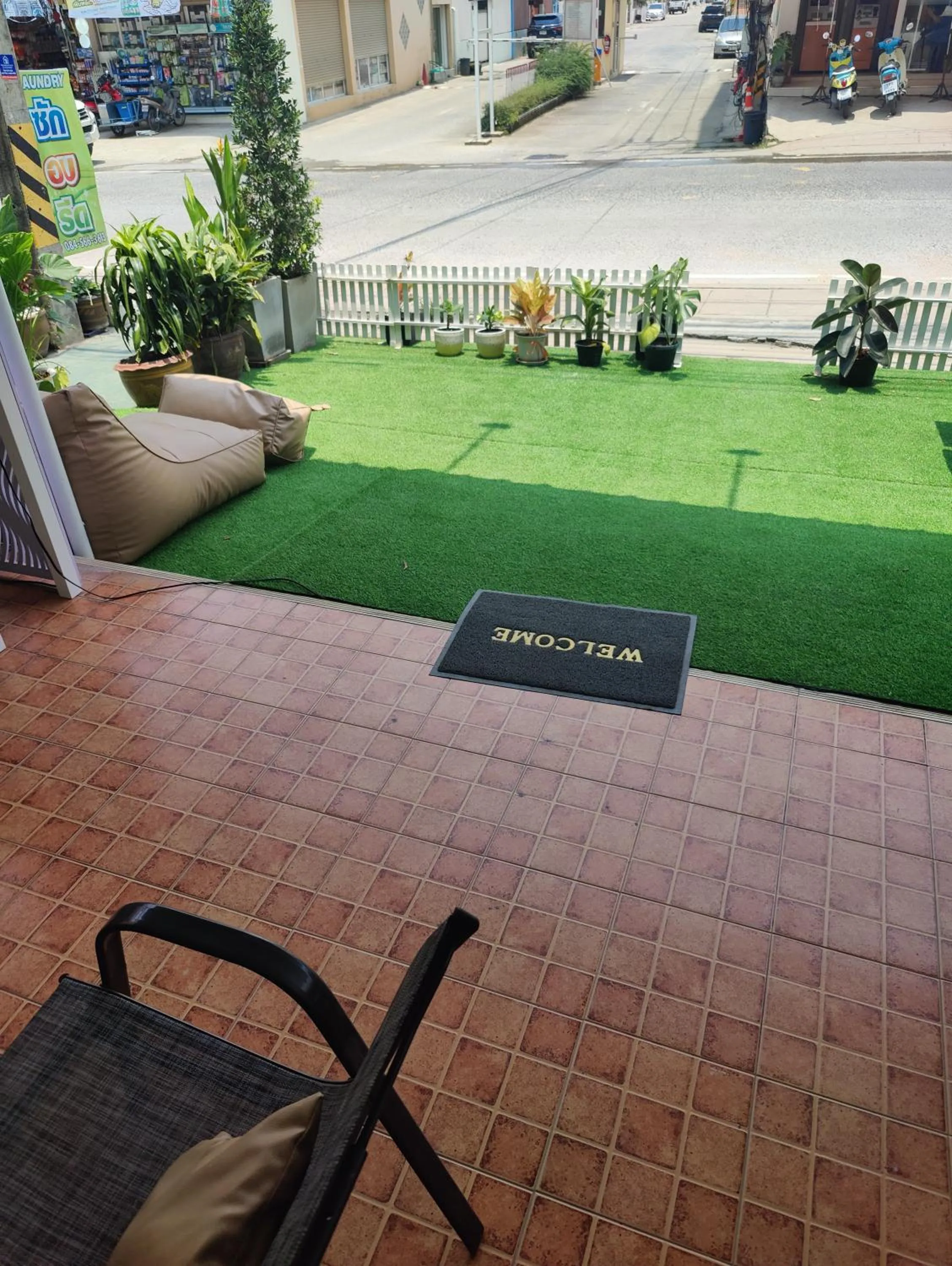 Garden in Cafe Nana Hotel