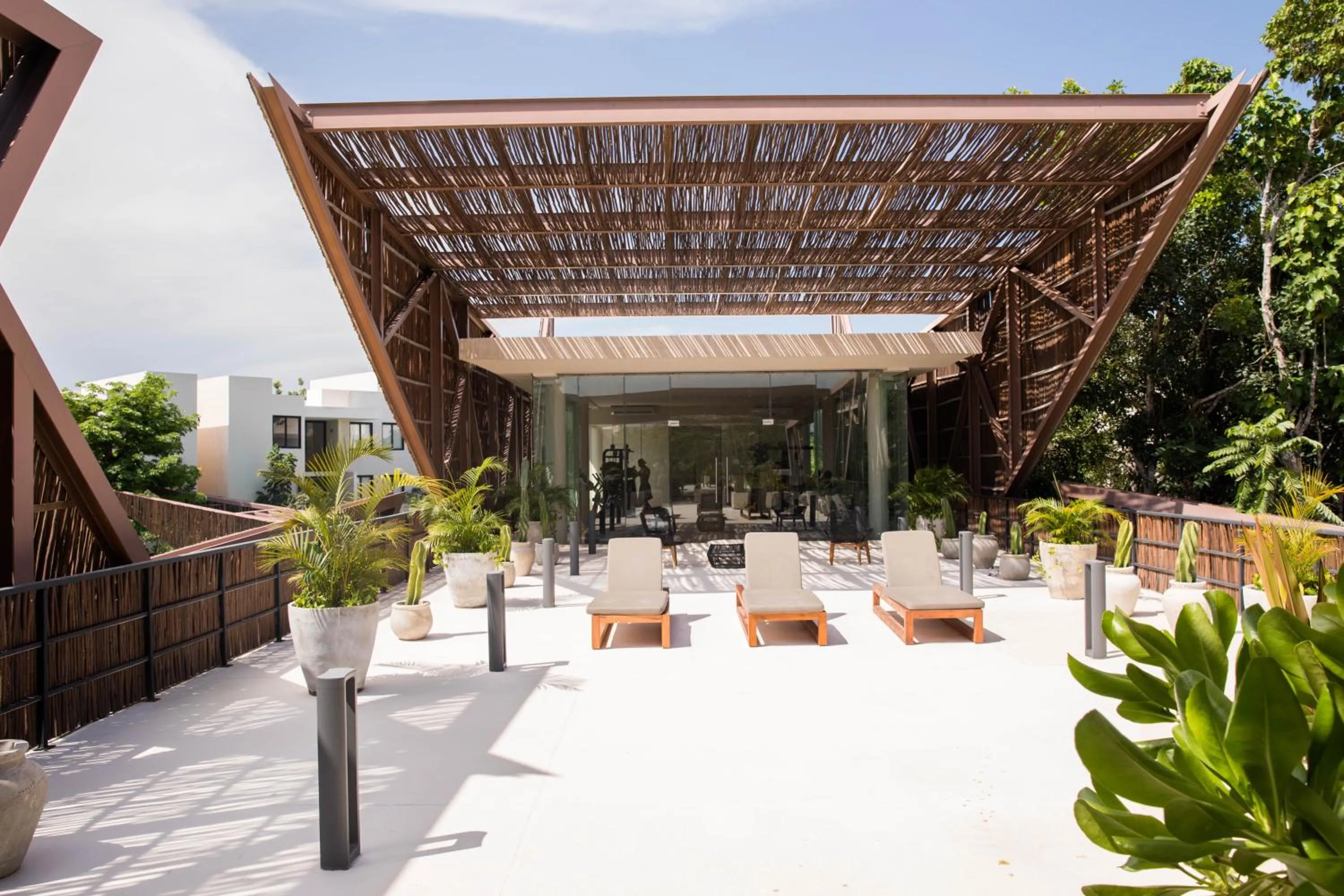 Balcony/Terrace in Ophelia Experience