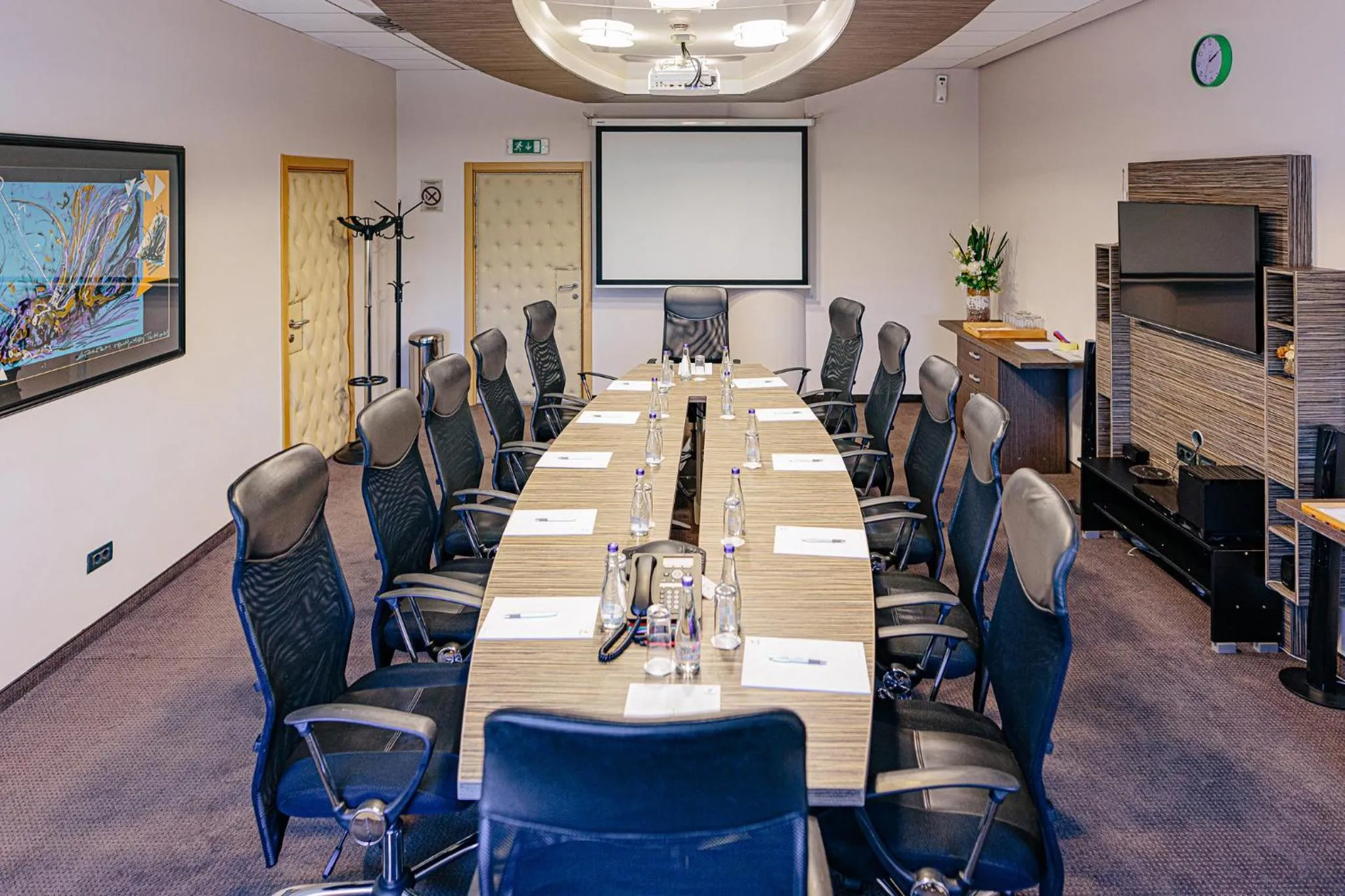 Meeting/conference room in Holiday Inn Belgrade, an IHG Hotel