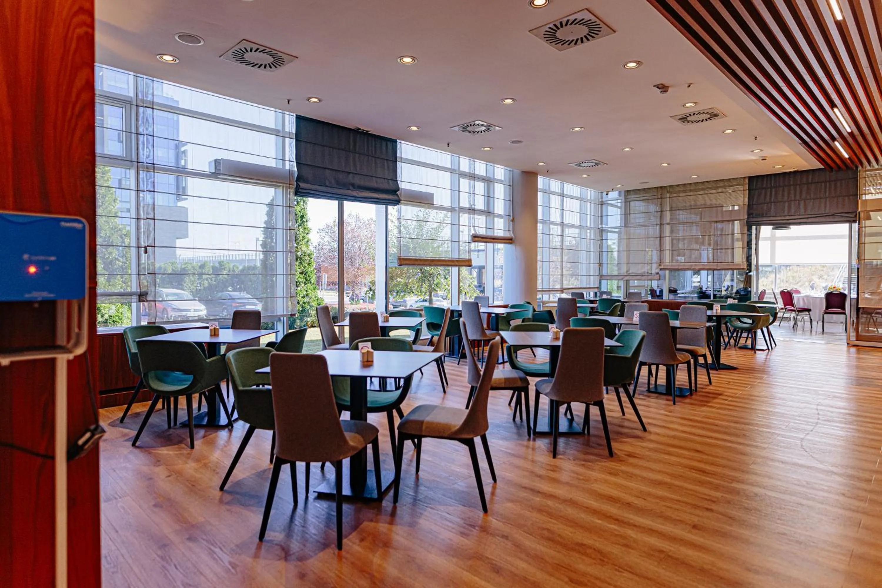 Restaurant/places to eat in Holiday Inn Belgrade, an IHG Hotel