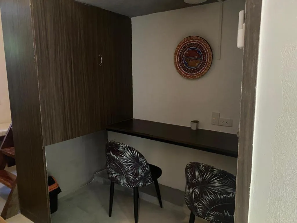 Lexias Hostel and Workspace - Siargao