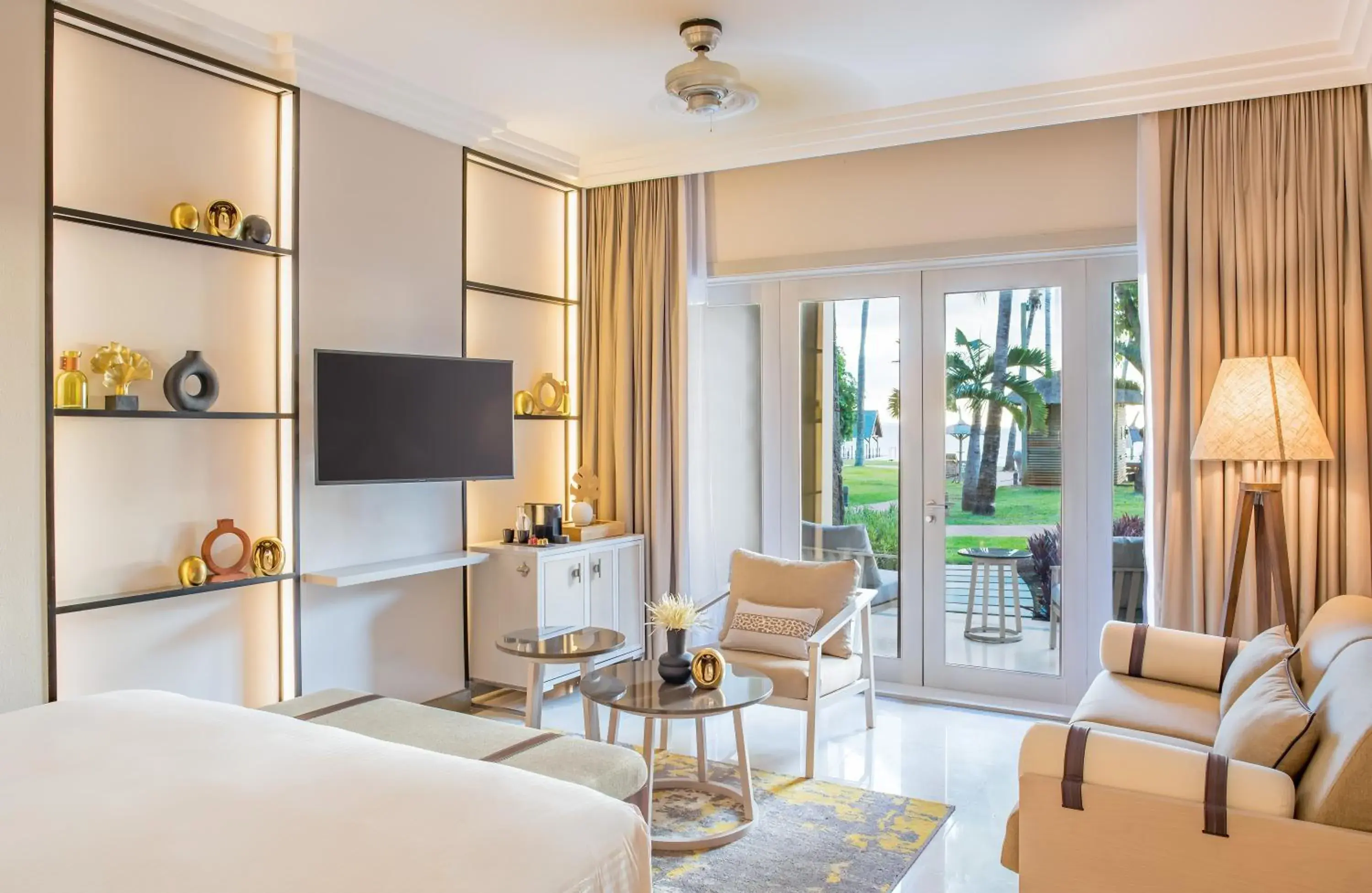 Classic King Room with Balcony and Sunset View in InterContinental Mauritius Resort Balaclava Fort by IHG Classic King Room with Balcony and Sunset View in InterContinental Mauritius Resort Balaclava Fort by IHG