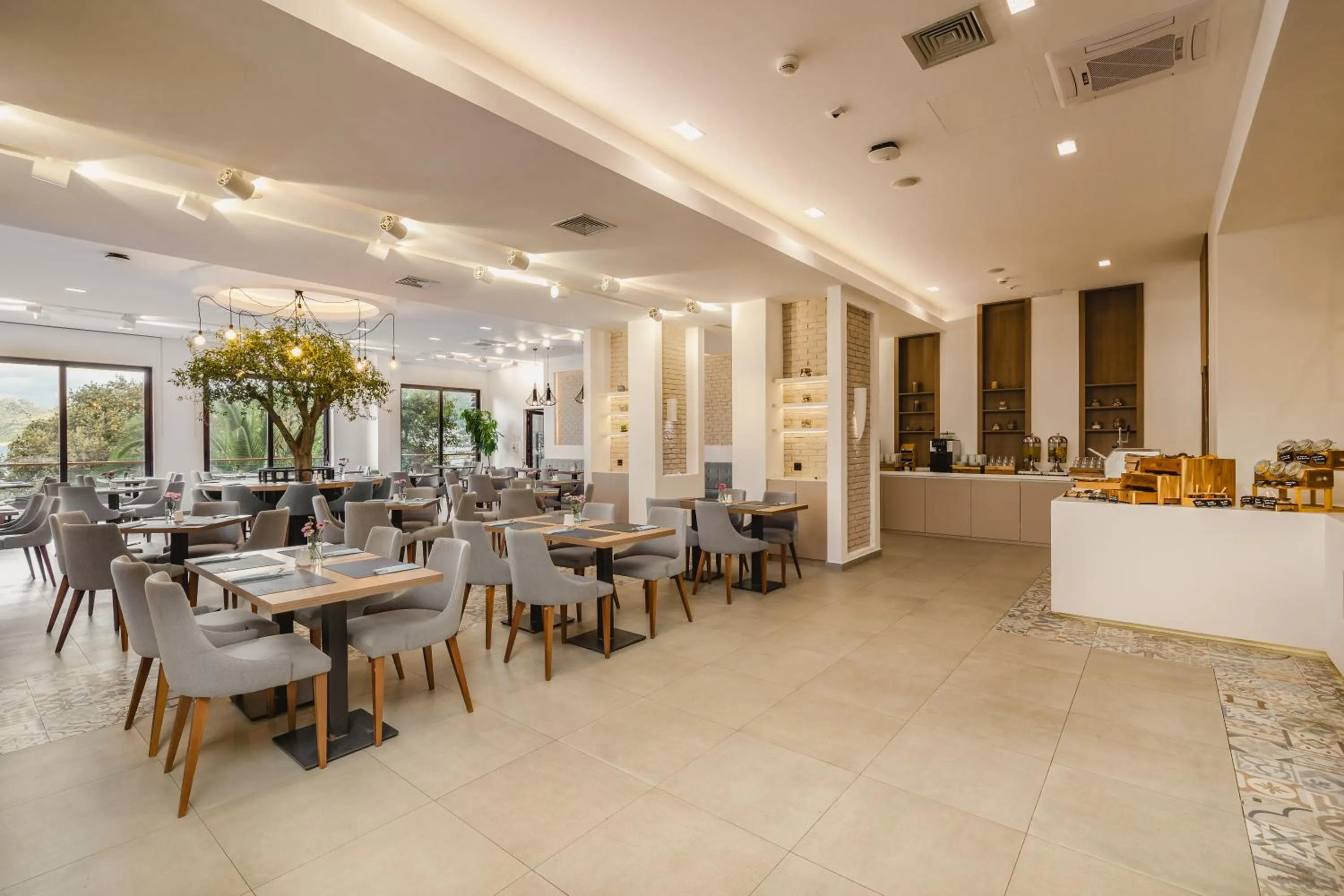 Breakfast in Radisson Resort Ruza Vjetrova