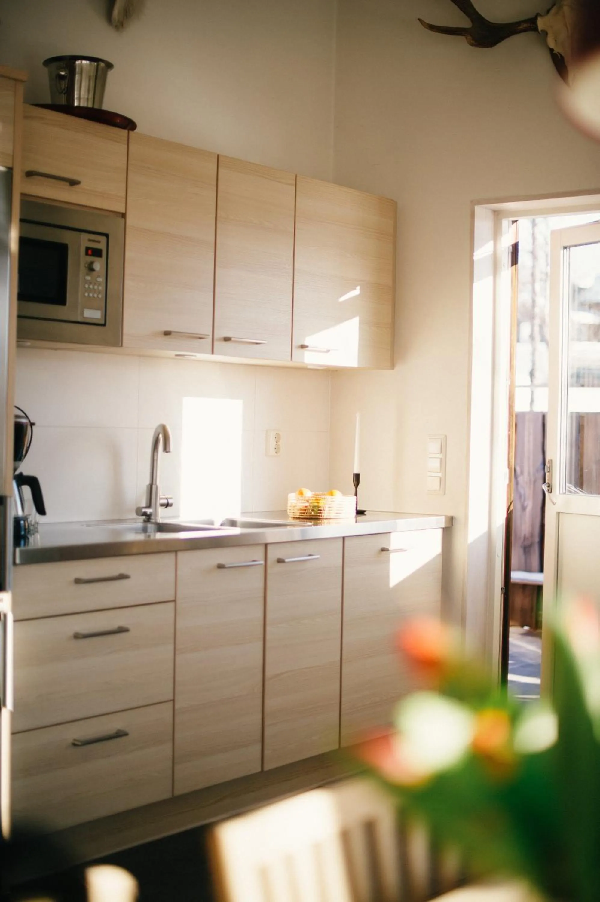 Kitchen or kitchenette in Fjällfrid stugby