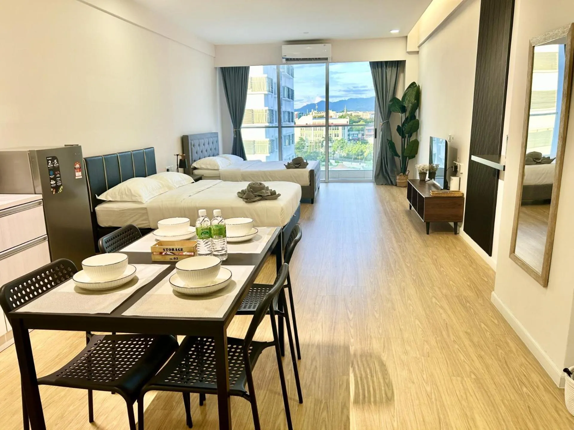 Living room in Deco Home @ Aru Suites